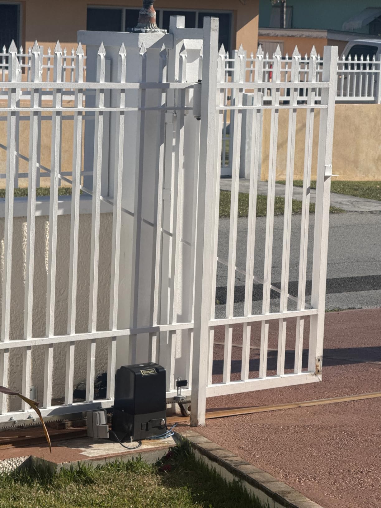 Blütezeit 1800lb WiFi Sliding Gate Opener Smart App Control, 1/2HP Automatic Slide Gate Motor Rack Driven with 2 Remote Controls & IR Sensor Complete Hardware Kits for Driveway Gates Up to 40ft customer photo 1