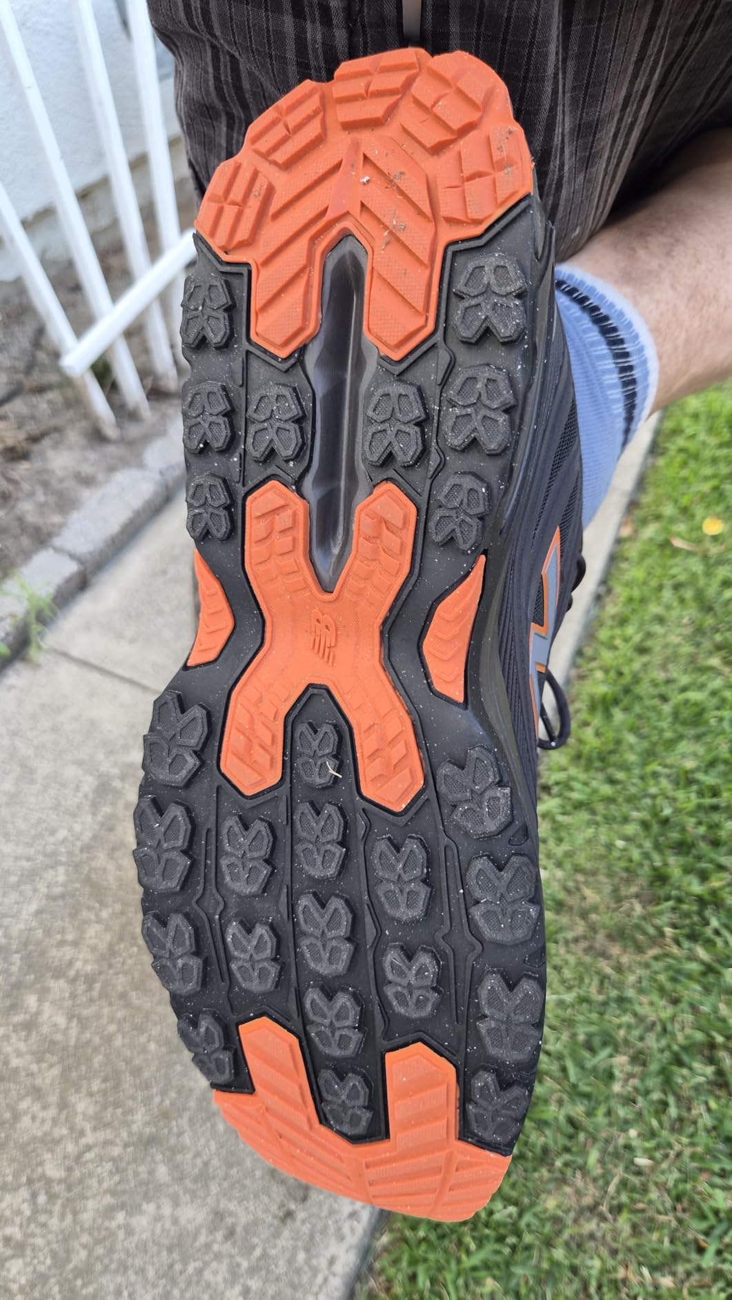 New Balance Mens 410 V9 customer photo 2