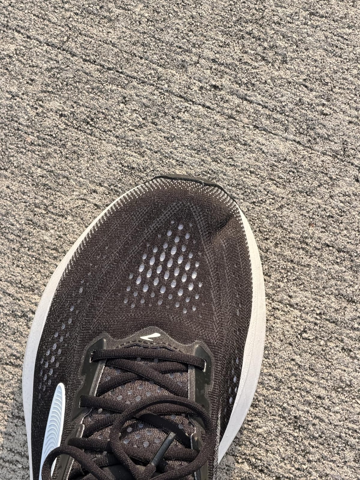 Brooks Men’s Glycerin 23 Running Shoe customer photo 2