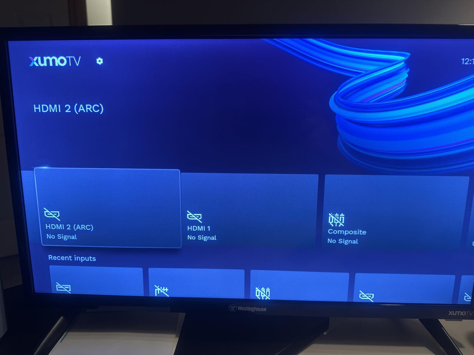 Westinghouse 24-inch Smart TV, HD Xumo TV with Full Function Voice Remote, Flat Screen Television w/Dolby Atmos, Bluetooth, Apple AirPlay, Wi-Fi & Mobile Connectivity customer photo 2