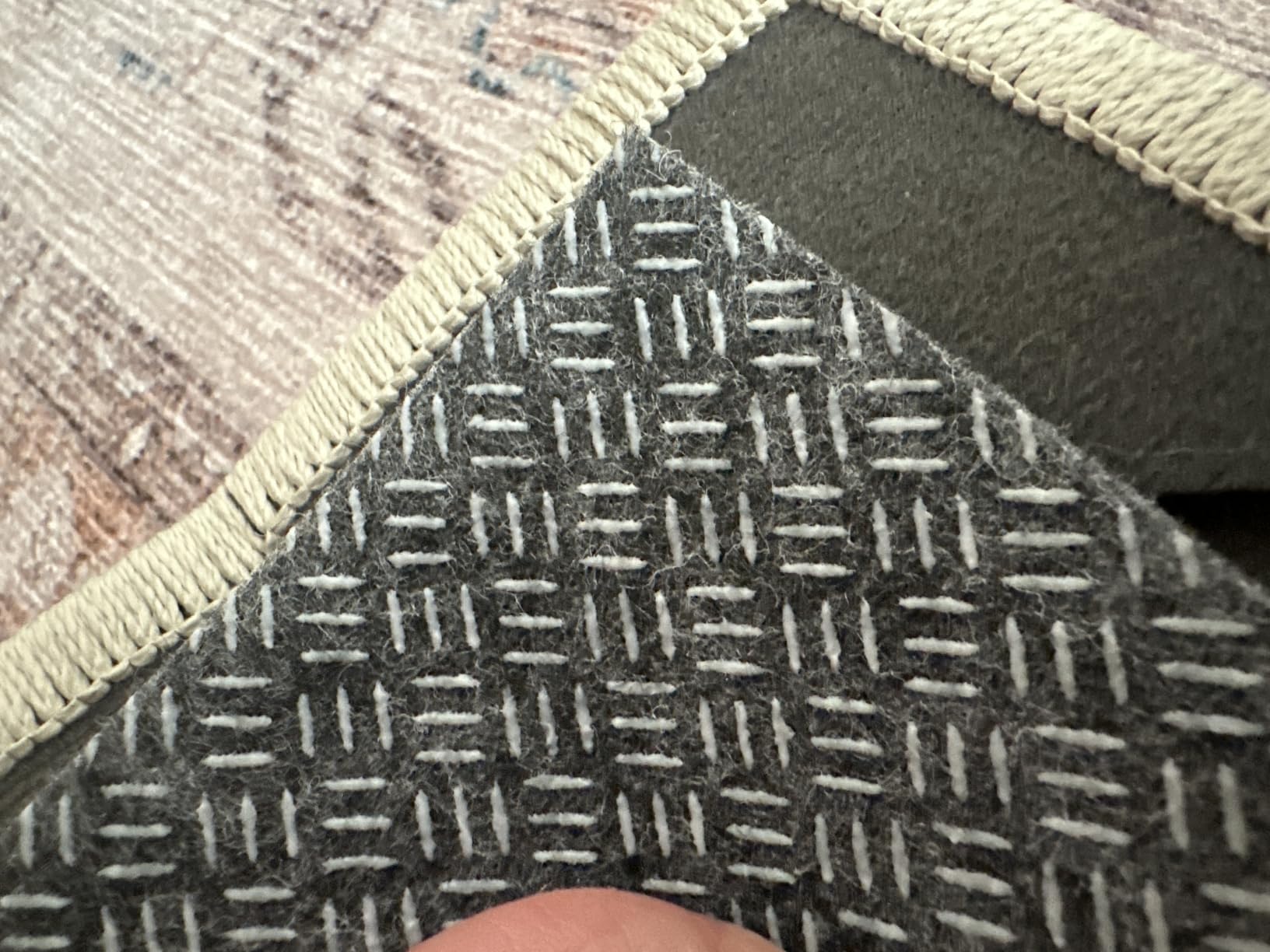 Veken Non Slip Cushioned Rug Pad Gripper, Felt and Silicone Backing, 9 x 12 Ft, 3/8 inch Thick Carpet Liner Protector Mat for Area Rugs and Hardwood Floors, with Over 99 Pcs Anti-Slip Strips Pattern customer photo 1