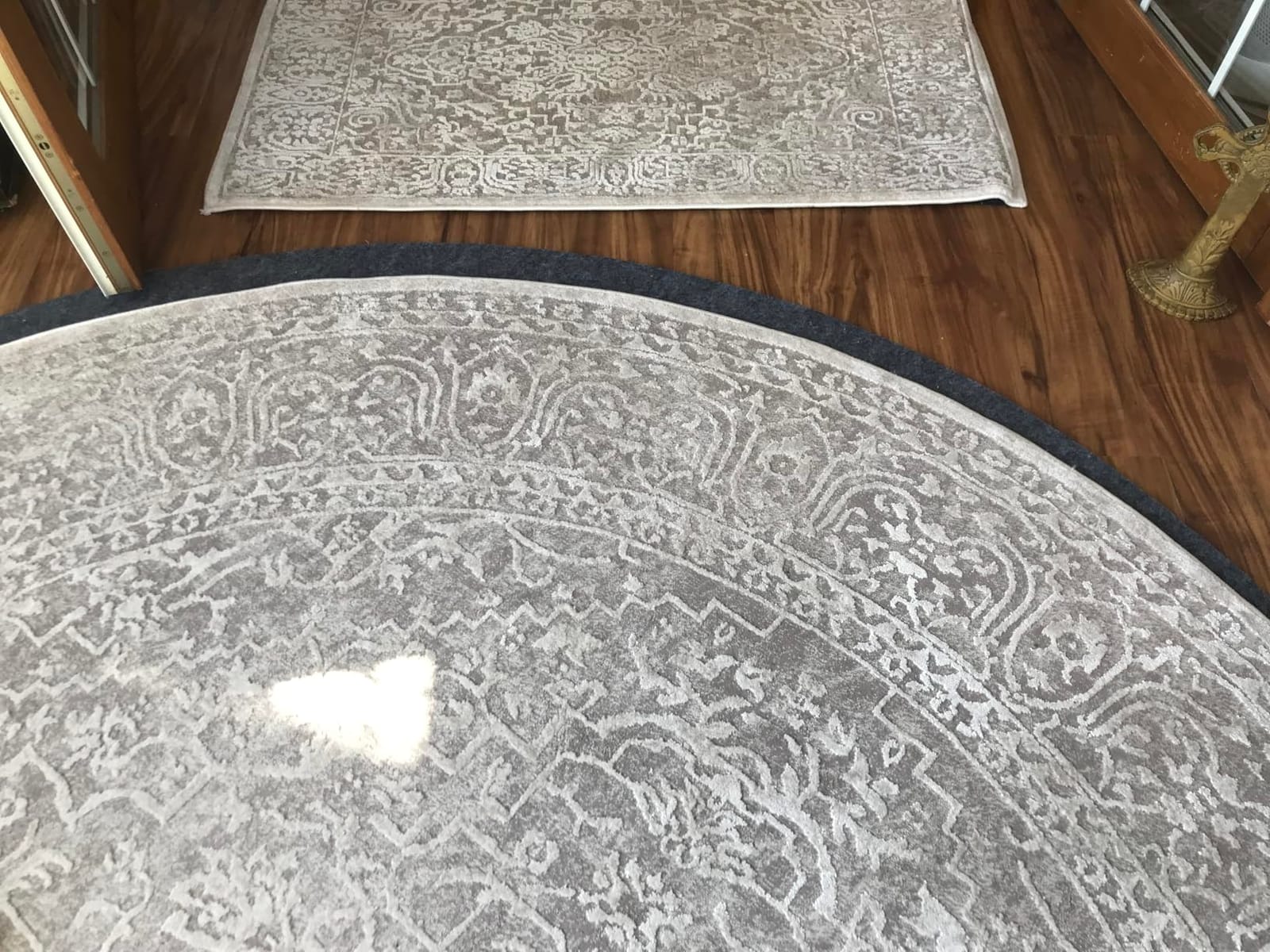 Veken Non Slip Cushioned Rug Pad Gripper, Felt and Silicone Backing, 9 x 12 Ft, 1/4 inch Thick Carpet Liner Protector Mat for Area Rugs and Hardwood Floors, with Over 99 Pcs Anti-Slip Strips Pattern customer photo 2