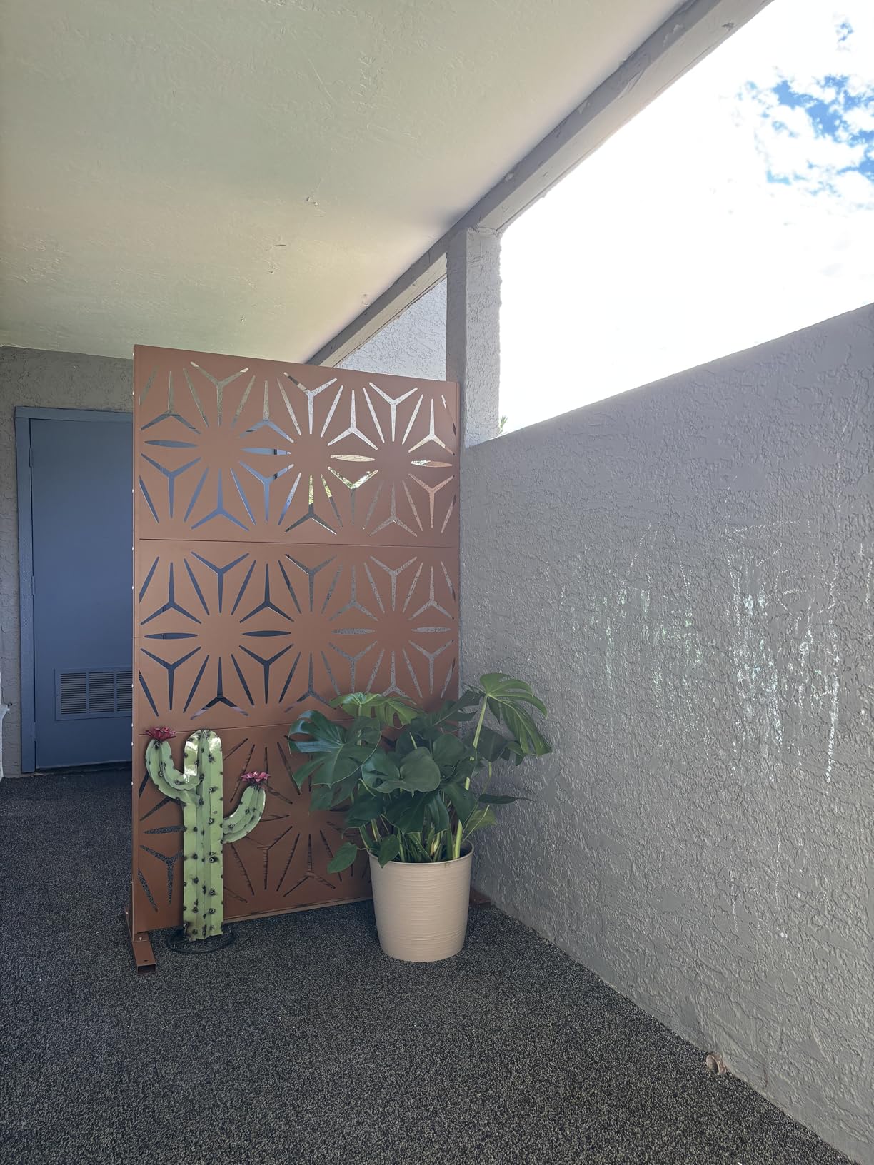 Metal Privacy Screen for Outdoor Freestanding 72
