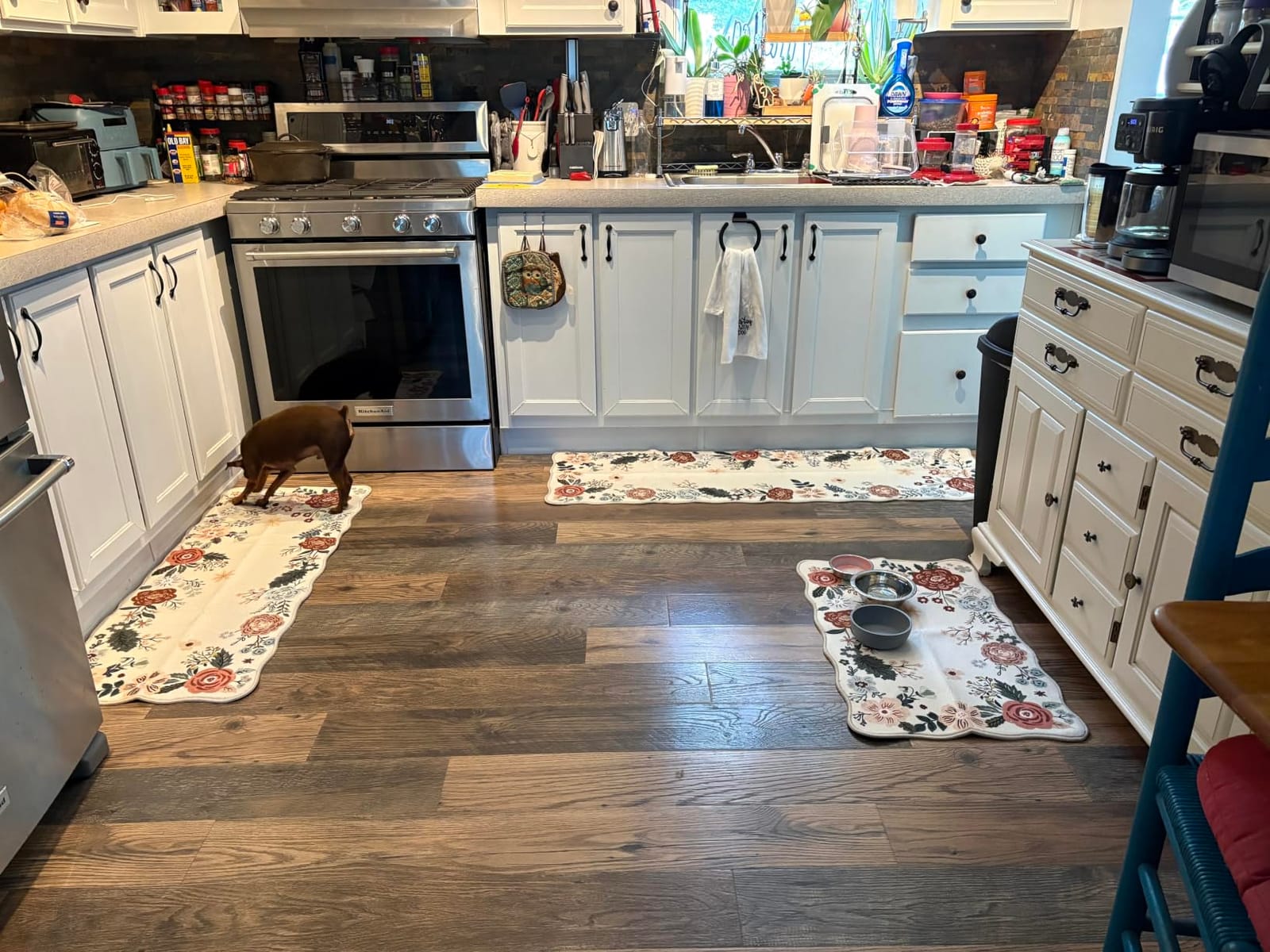 Homcomoda Floral Kitchen Rugs Mats for Floor 3PC, Farmhouse Non Slip Kitchen Rug Runner, Washable Non Skid Kitchen Rugs, Comfort Standing Mat for Laundry, Desk, Bar, Office customer photo 1