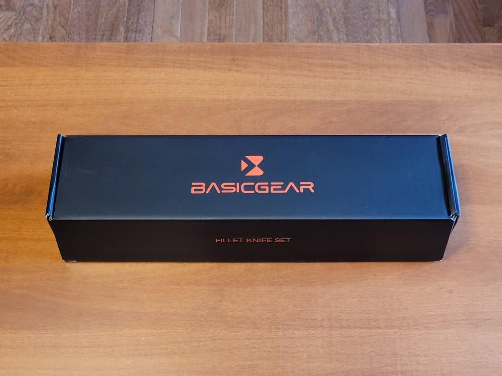 BasicGear Fishing Fillet Knife Set of 4, 5-7-8-9 in, 440C Steel Super Sharp customer photo 2