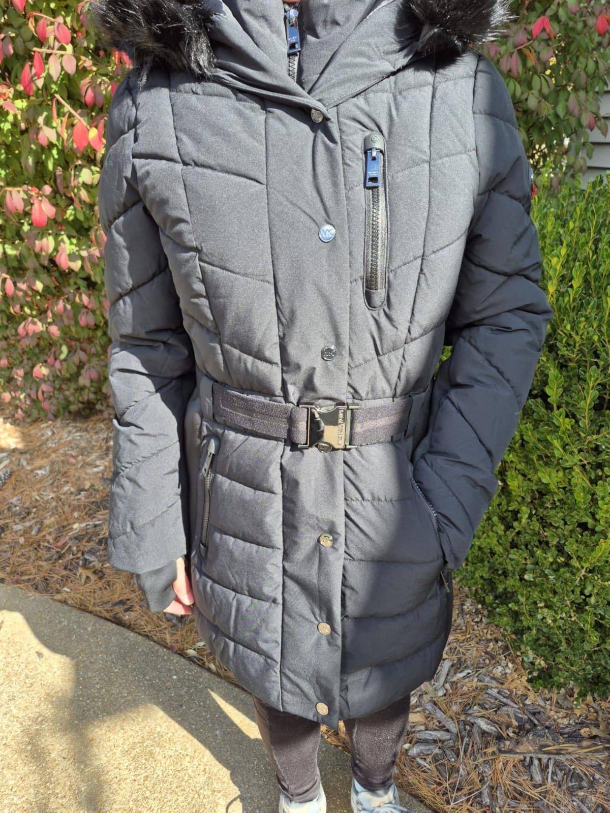 Michael Kors Women's Hooded Puffer Jacket With Faux Fur Trim and Belt, Heavy Winter Jackets for Women customer photo 2