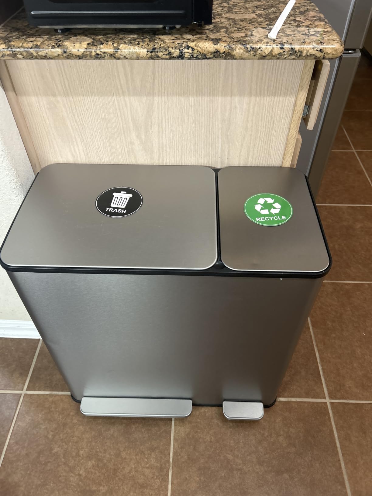 Dual Trash and Recycling Bins for Kitchen, 13.2 + 5.2 Gal (50+20L) Stainless Steel Trash and Recycle Bin Combo with Soft-Close Lid, Large Garbage Cans for Kitchen Home with 2 Magnets Sticker, Silver customer photo 2