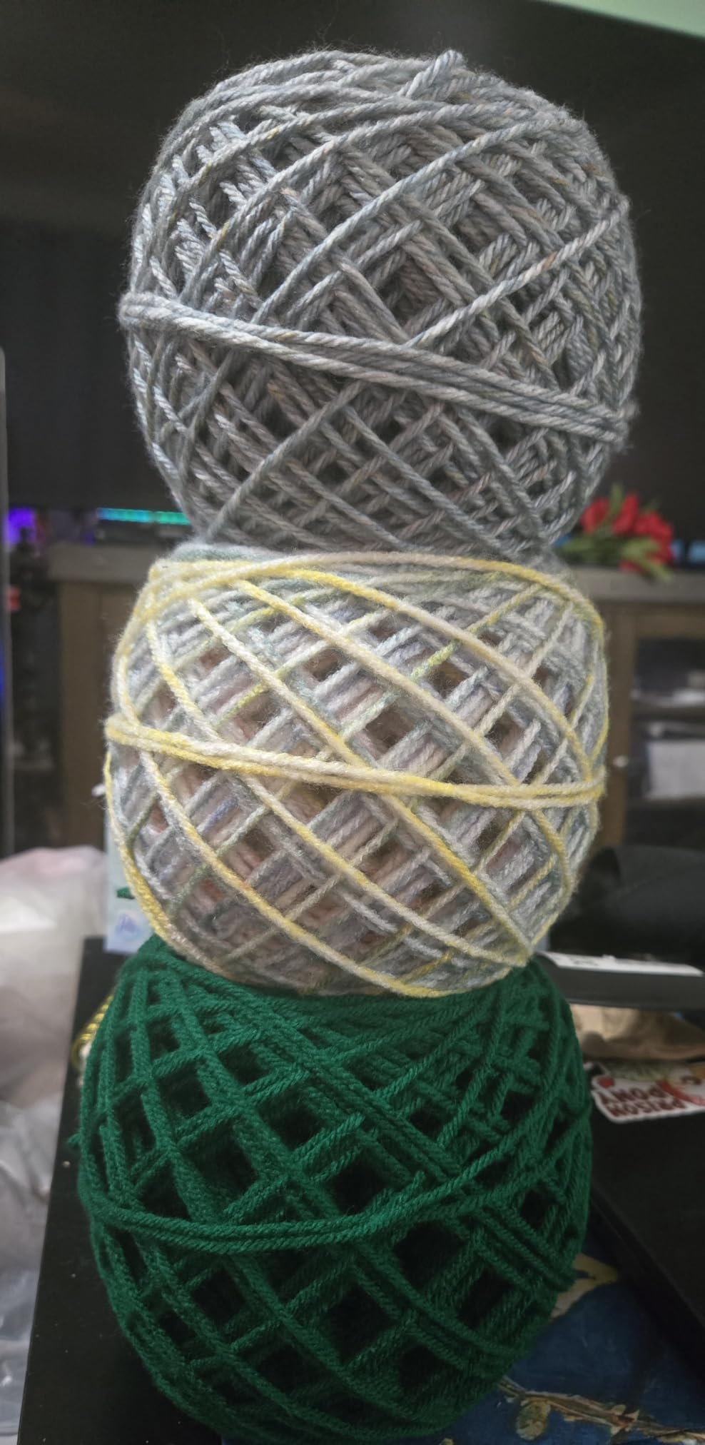 Electric Yarn Winder for Crocheting - Automatic Crochet Yarn Ball Winder for Perfect Neat Cakes (Purple) customer photo 2