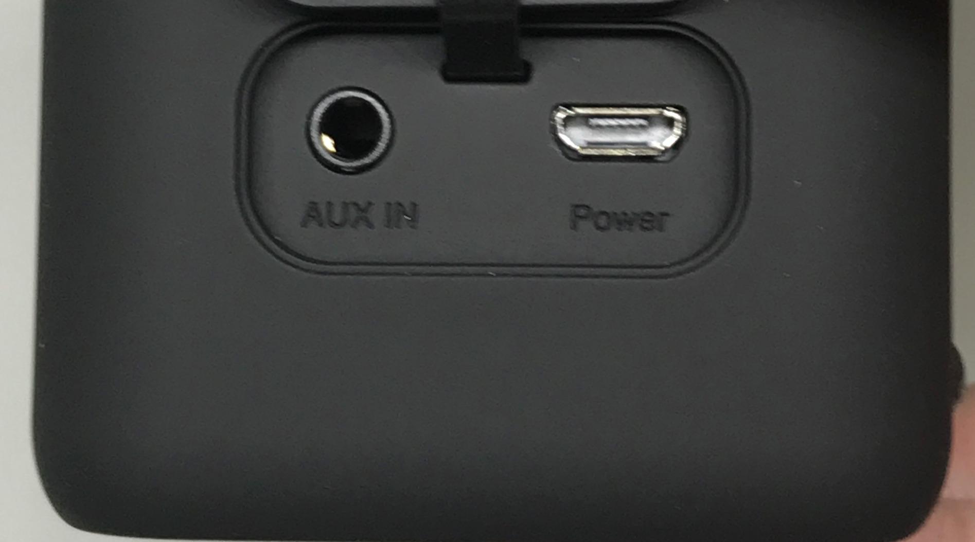 Anker soundcore 2 Portable Bluetooth Speaker, 24-Hour Playtime, IPX7 customer photo 1