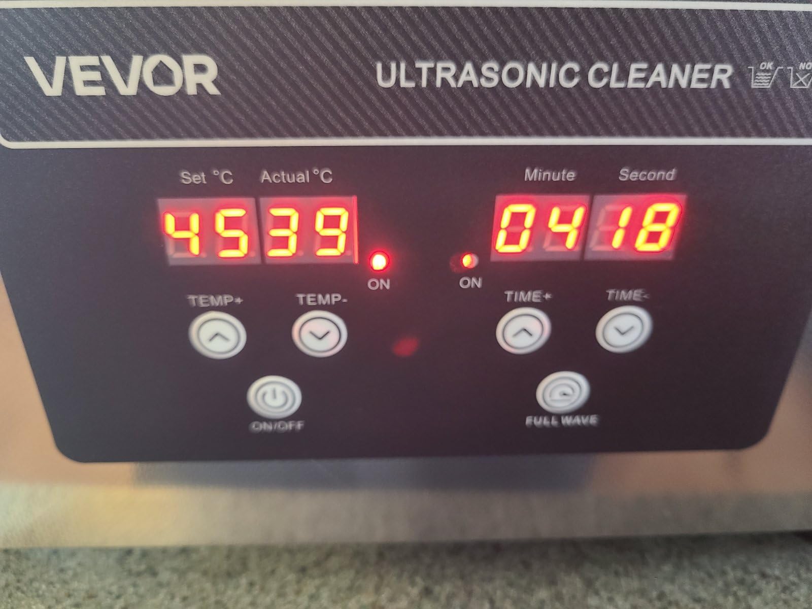VEVOR 15L Ultrasonic Cleaner, Professional Ultrasonic Cleaner Machine with Cleaning Basket & Digital Display, 240W Stainless Steel 40kHz Industrial Cleaning Machine for Parts, Carburetors, Instruments customer photo 2