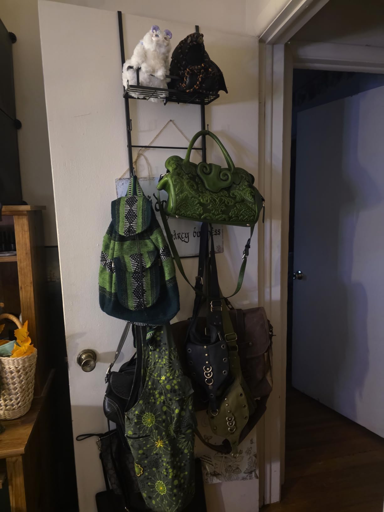 SWTYMIKI Over The Door Purse Organizer - Wall Mounted Purse Rack with 16 Hooks and Metal Basket, Handbag Hanger Organizer Holds up to 16 Bags, Bag Rack Can Use As 1/2 Part, for Door, Closet customer photo 1