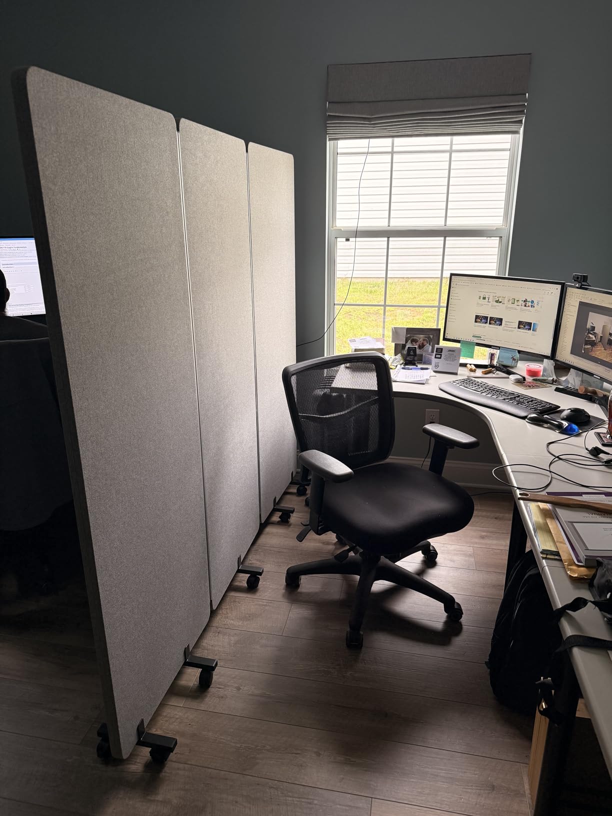 3 Panel Foldable Office Partitions, Mobile Cubicle Wall with Wheels | 71 x 66 Inch Noise Cancelling & Sound Proof Room Dividers Partition Wall, Aluminum Frame Gray customer photo 1