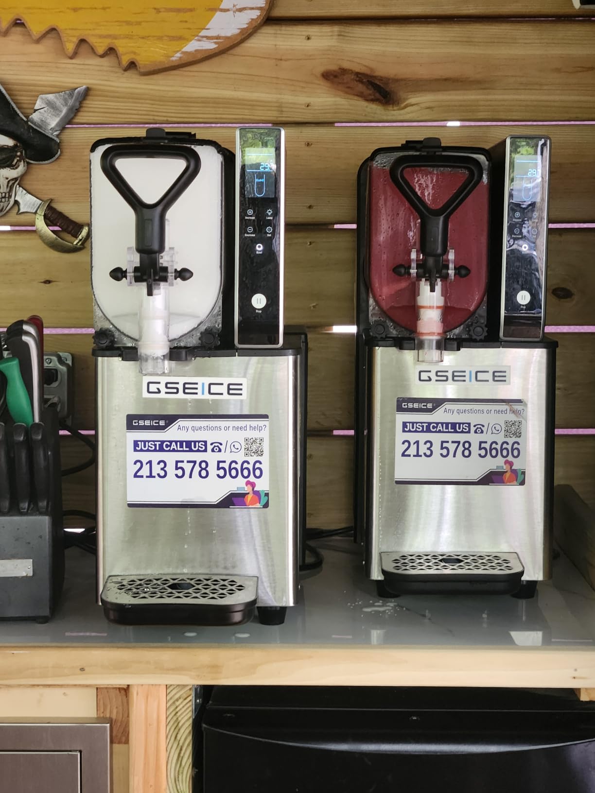 GSEICE Commercial Slushie Machine, 4L x 3 Tank Margarita Machine | No Ice Needed Slushy Machine for Home & Commercial Use, 580W Frozen Drink Machine for Slush, Milkshake, Frappes & More customer photo 2
