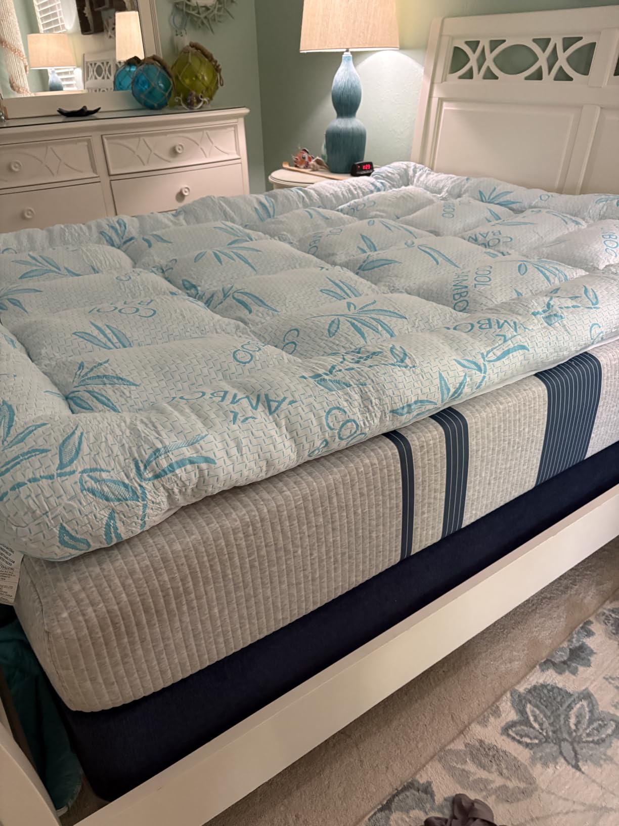 WhatsBedding 5 Inch Queen Mattress Topper Breathable Bamboo Viscose Air Layer,Memory Foam Mattress Topper Queen Size Blue. customer photo 1
