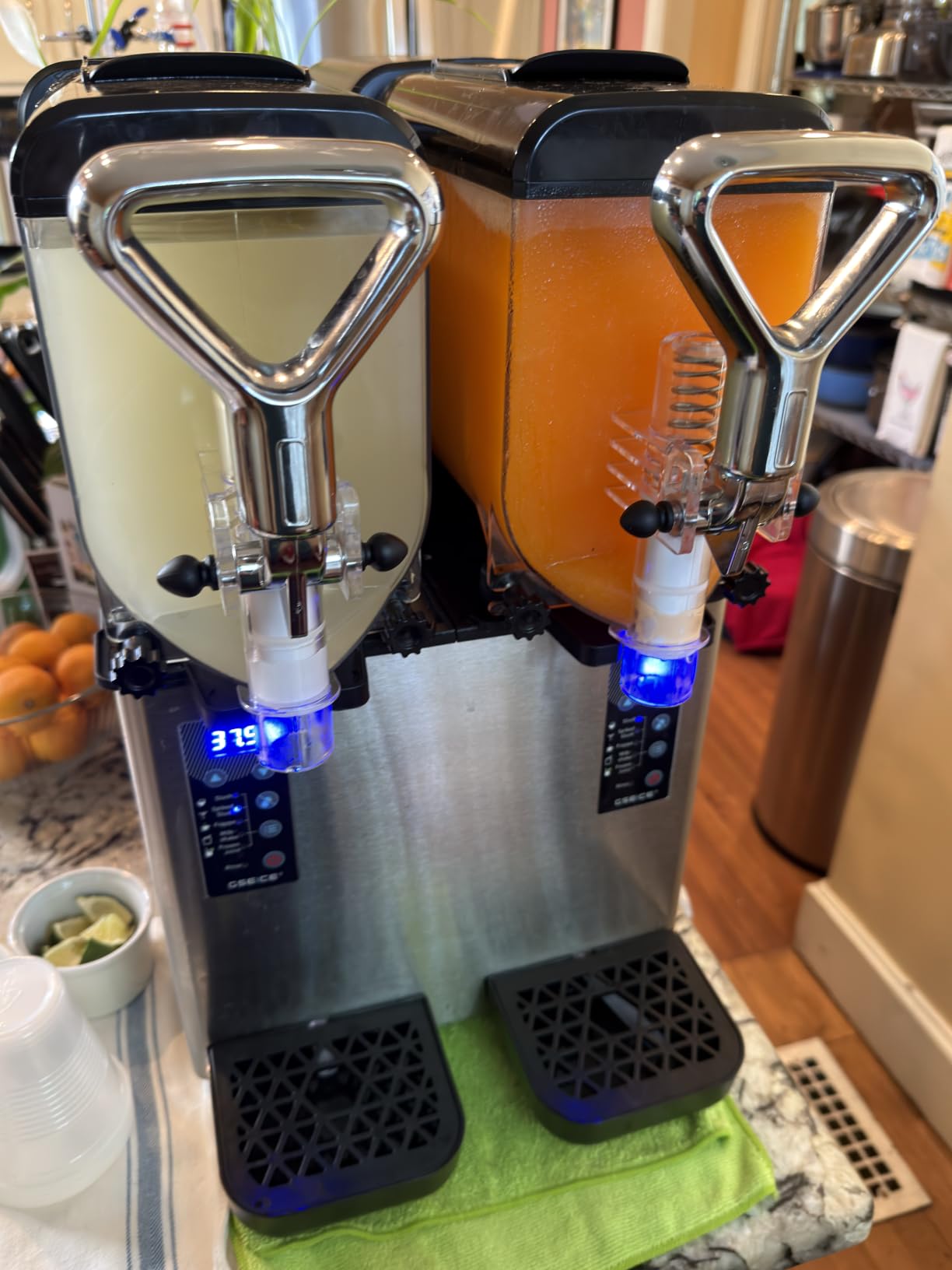 Slushie Machine for Commercial & Home Use, 4L x 2 Tank Margarita Machine | No Ice Needed Frozen Drink Machine for Slush, Frappes & More, Slushy Machine for Party Restaurants Cafe Bars, Auto Clean customer photo 2