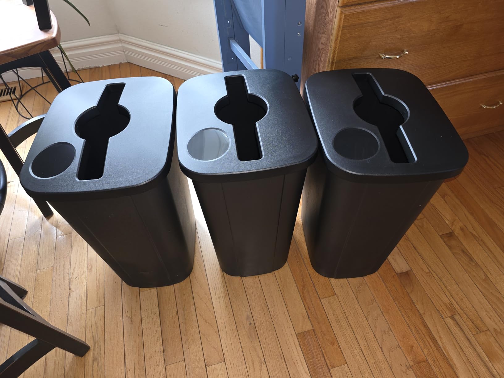 Home Logic Recycling Bin System, 3 Pack Waste Sorting Containers with Stickers, Plastic Trash Cans for Kitchen Garage Home Recycling Organization, 13 Gallon, Black customer photo 2