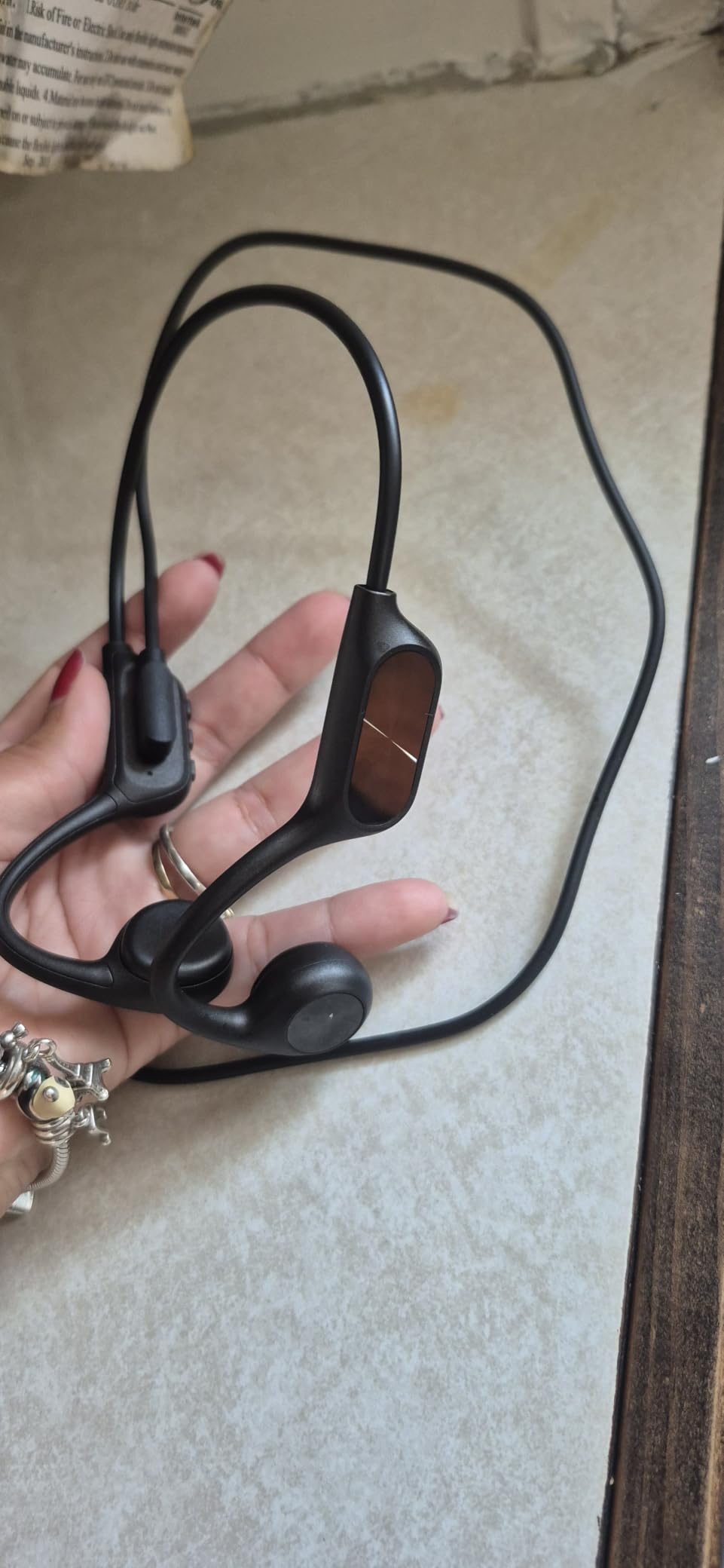 Bone Conduction Headphones for Swimming, Waterproof Swimming Headphones customer photo 1