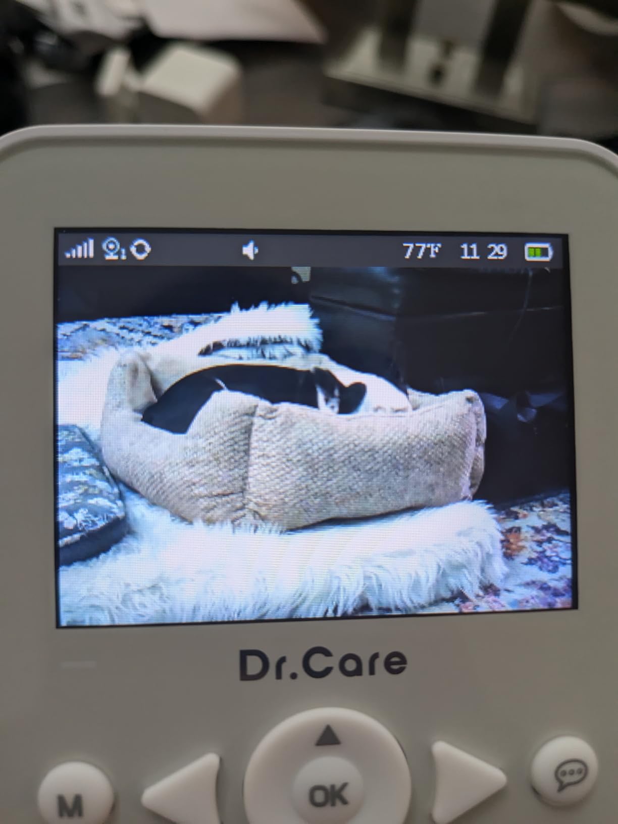 Dr.Care Smart WiFi Baby Monitor with Camera, 4” 720P Screen & 1080P Camera customer photo 2