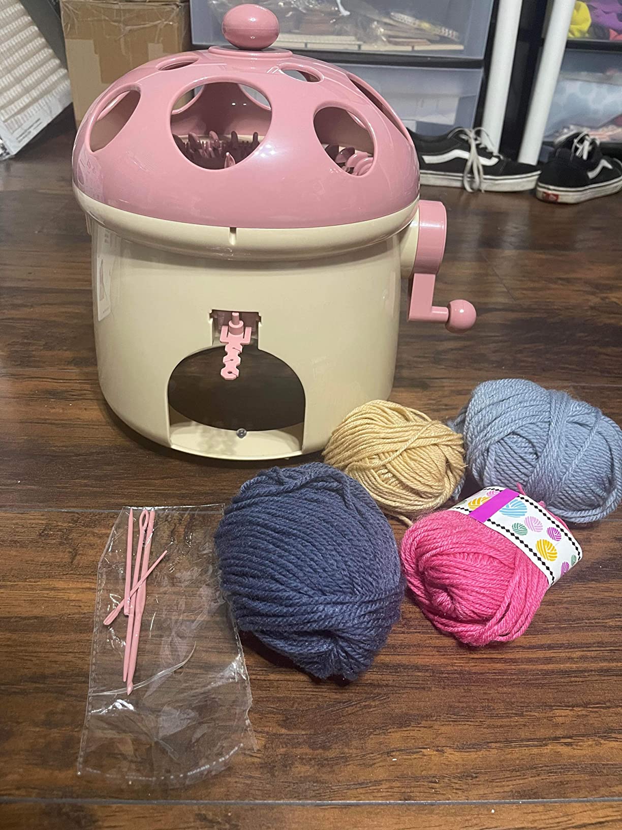 Electric Yarn Winder for Crocheting Cordless Automatic Rechargeable (Pink) customer photo 2