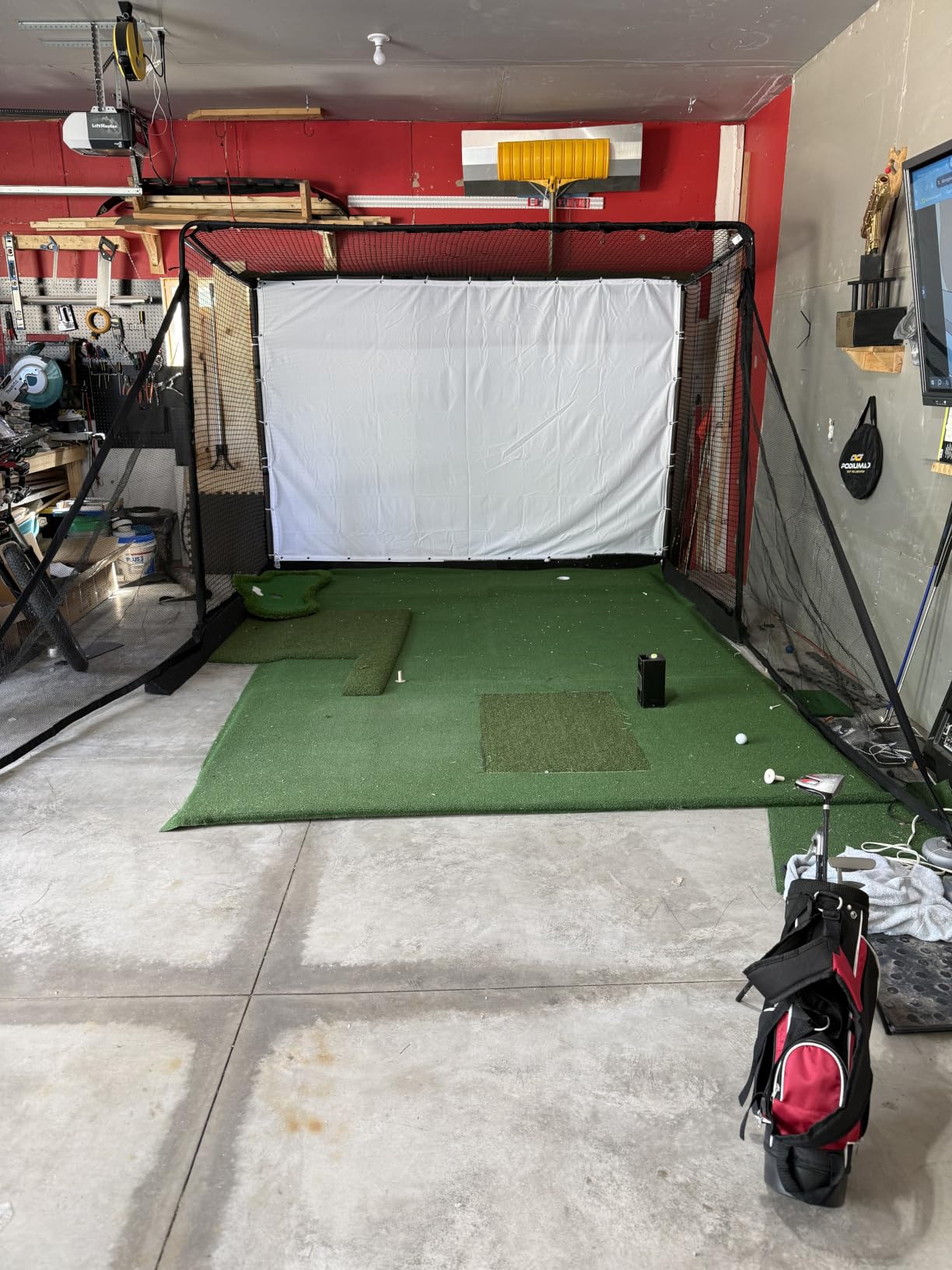 2 in 1 Golf Simulator Net System, 10 x 8ft Golf Practice Net Hitting Net with 4K-Ready Impact Screen, Target Cloth, Foam-Padded Steel Frame Cage, Hitting Mat and Balls for Indoor and Outdoor Practice customer photo 2
