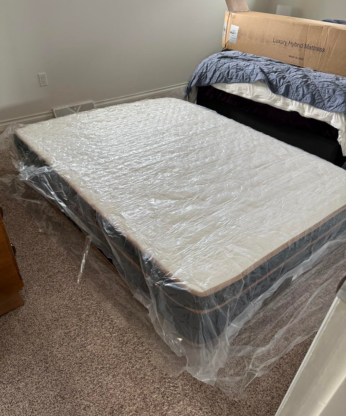 Firm Queen Mattress 14 Inch, Luxury Hotel Cooling Hybrid Mattress in a Box customer photo 2
