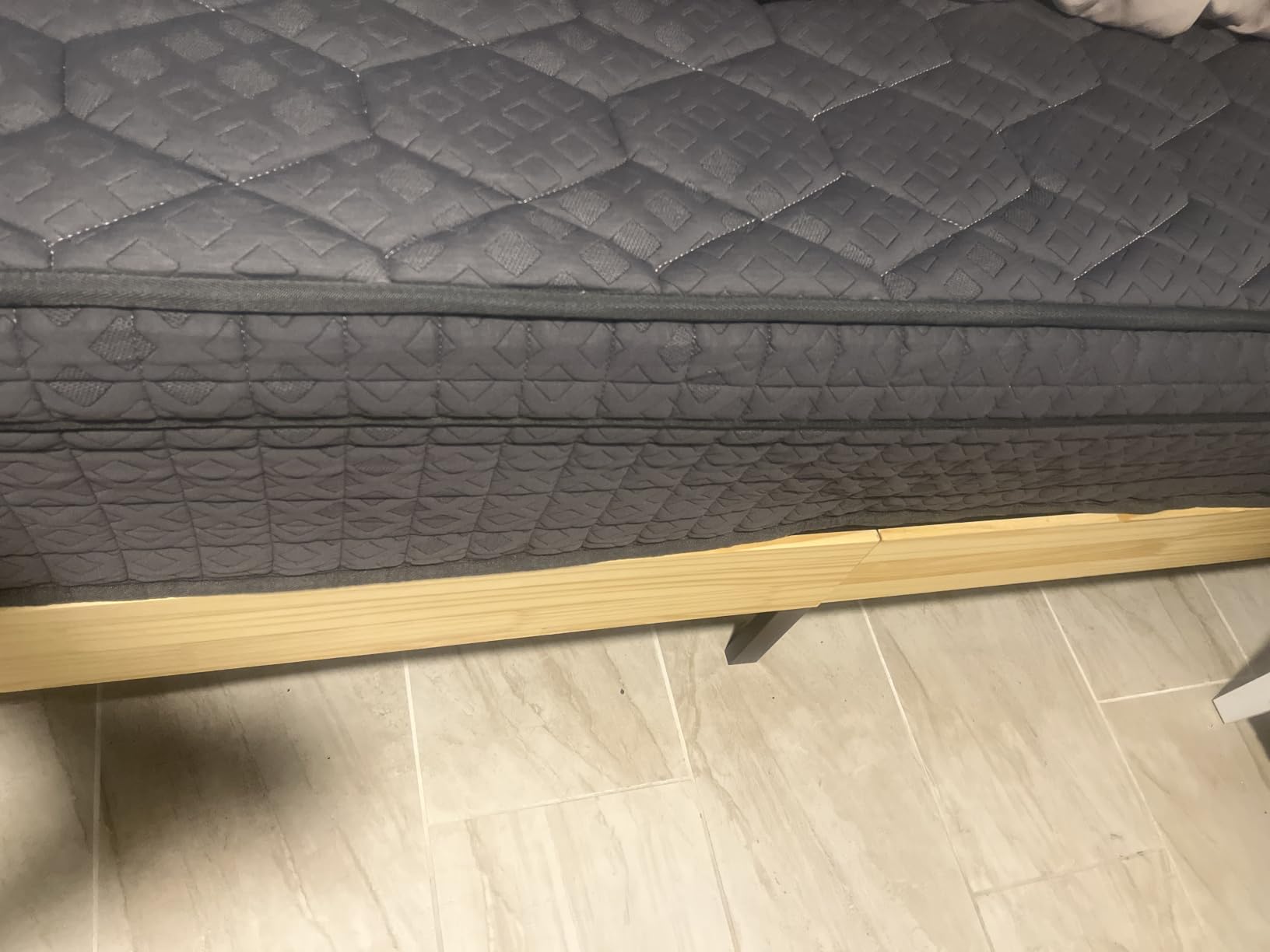 Firm Queen Mattress 12 inch for Pain and Pressure Relief, Cooling Hybrid Mattress with Extra Back and Lumbar Hip Support, Pressure and Back Pain Relief,365 Nights Trial customer photo 2
