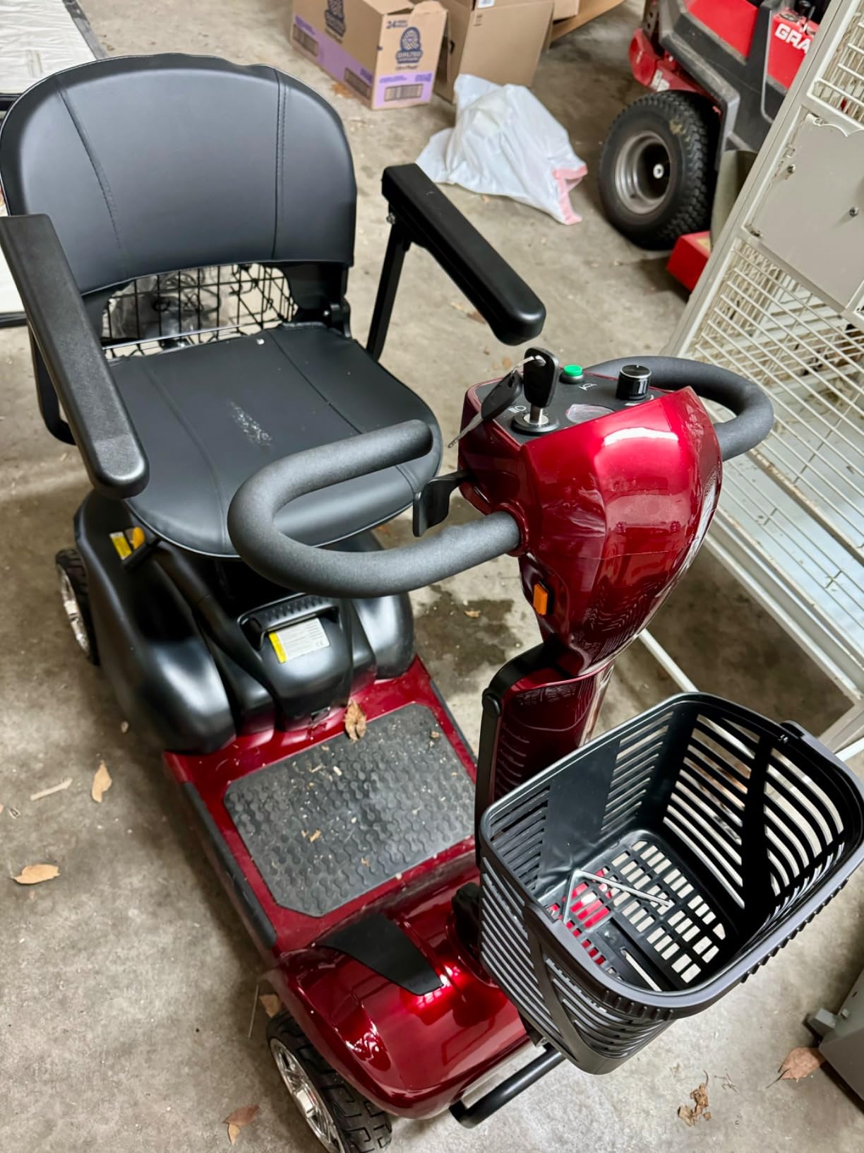 Mobility Scooter for Seniors & Adults, 4 Wheel Foldable Scooter customer photo 1