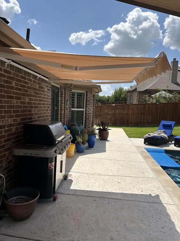 VEVOR Electric Retractable Awning, 9.8' x 8.2' Motorized Patio Awning customer photo 1
