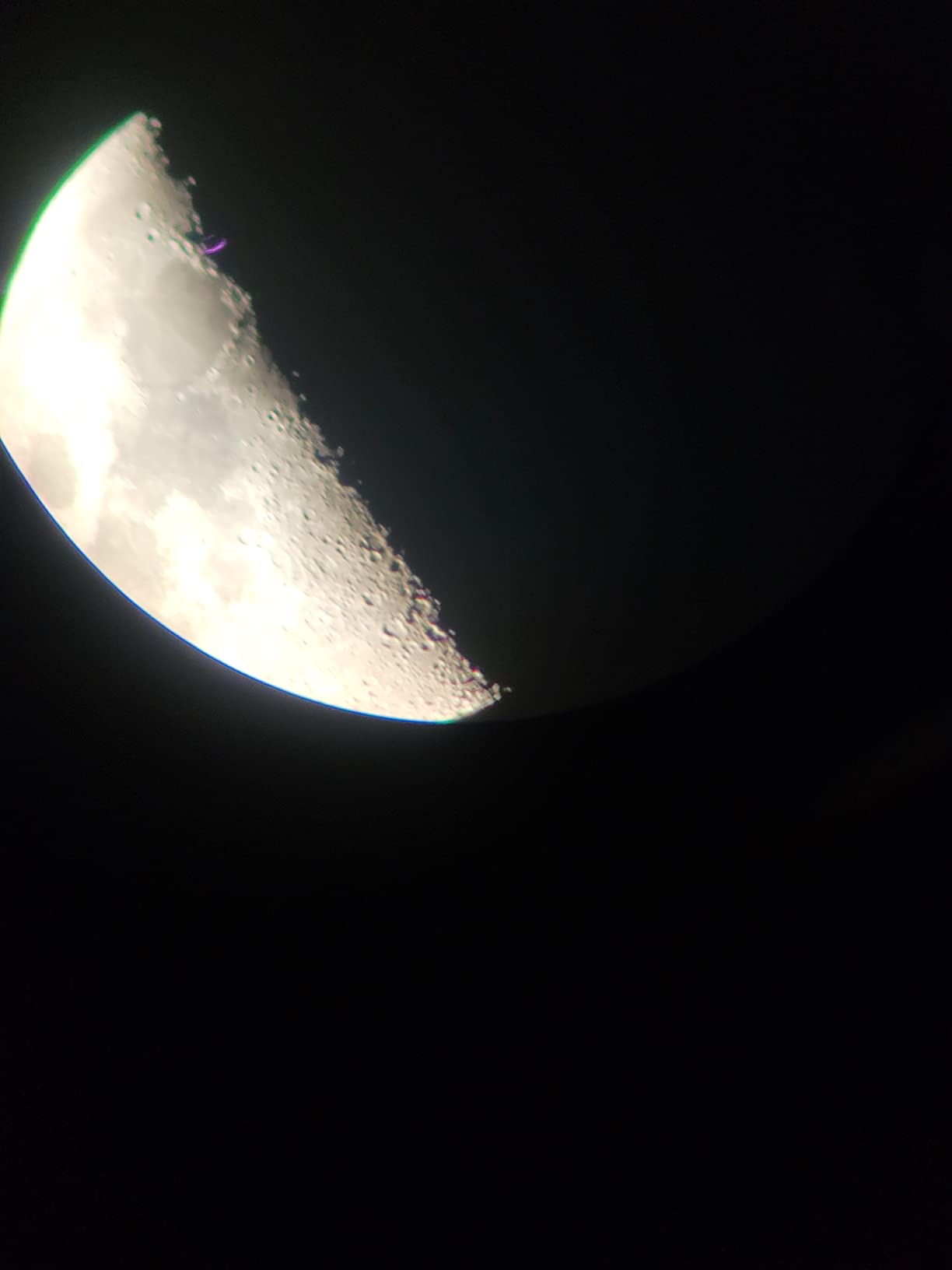 Celestron - NexStar 102SLT Computerized Telescope - Compact and Portable – Refractor Optical Design - SkyAlign Technology - Computerized Hand Control - 102mm Aperture customer photo 1