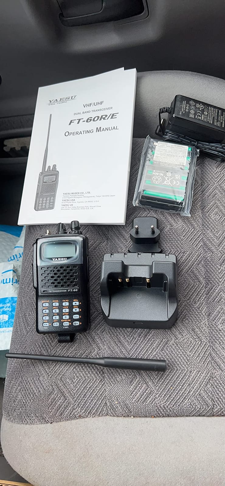 Yaesu FT-60R DualBand Handheld 5W VHF/UHF Amateur Radio Transceiver - Dual Band customer photo 1