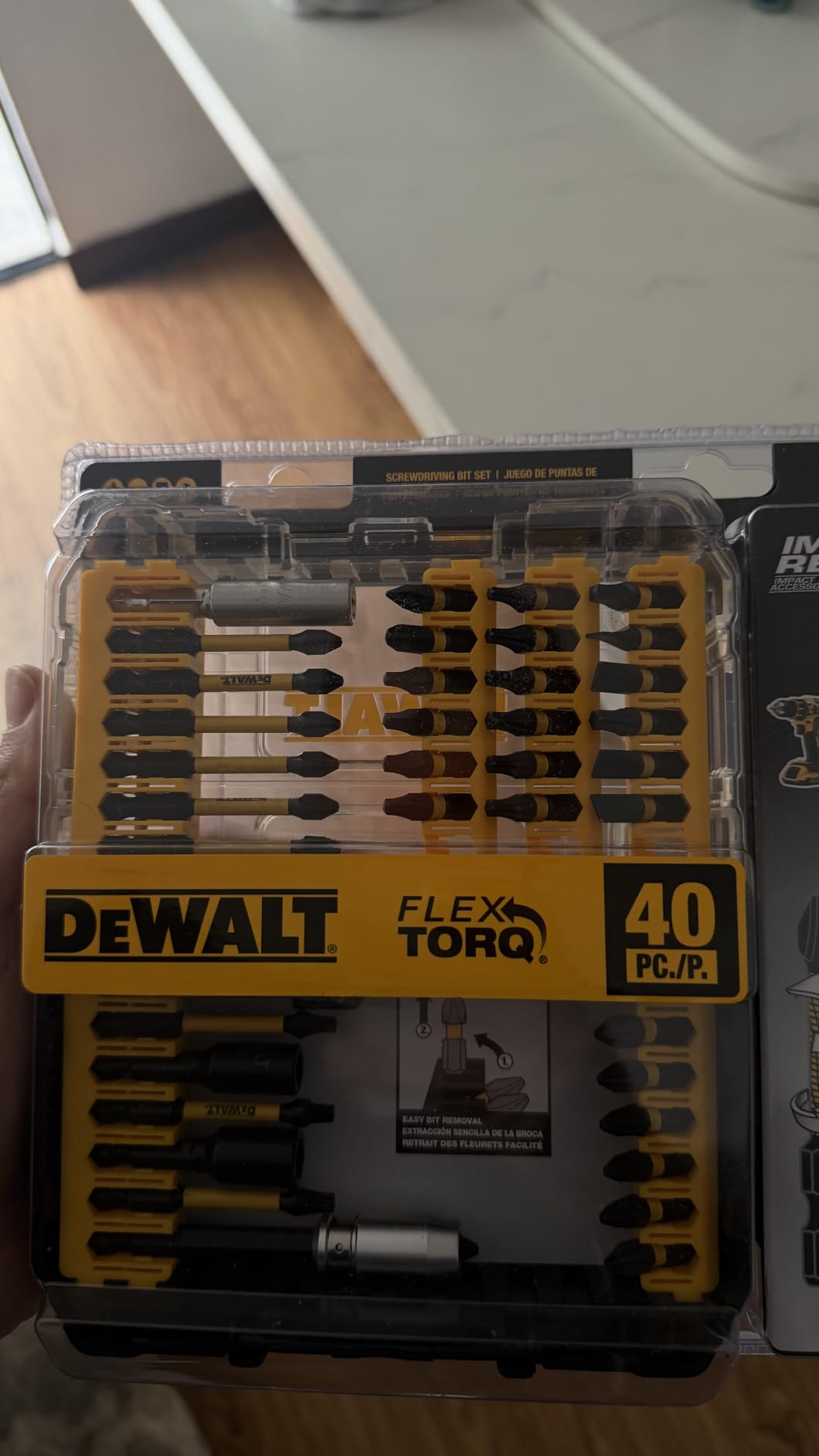 DEWALT DWA2T40IR Bit Set customer photo 1