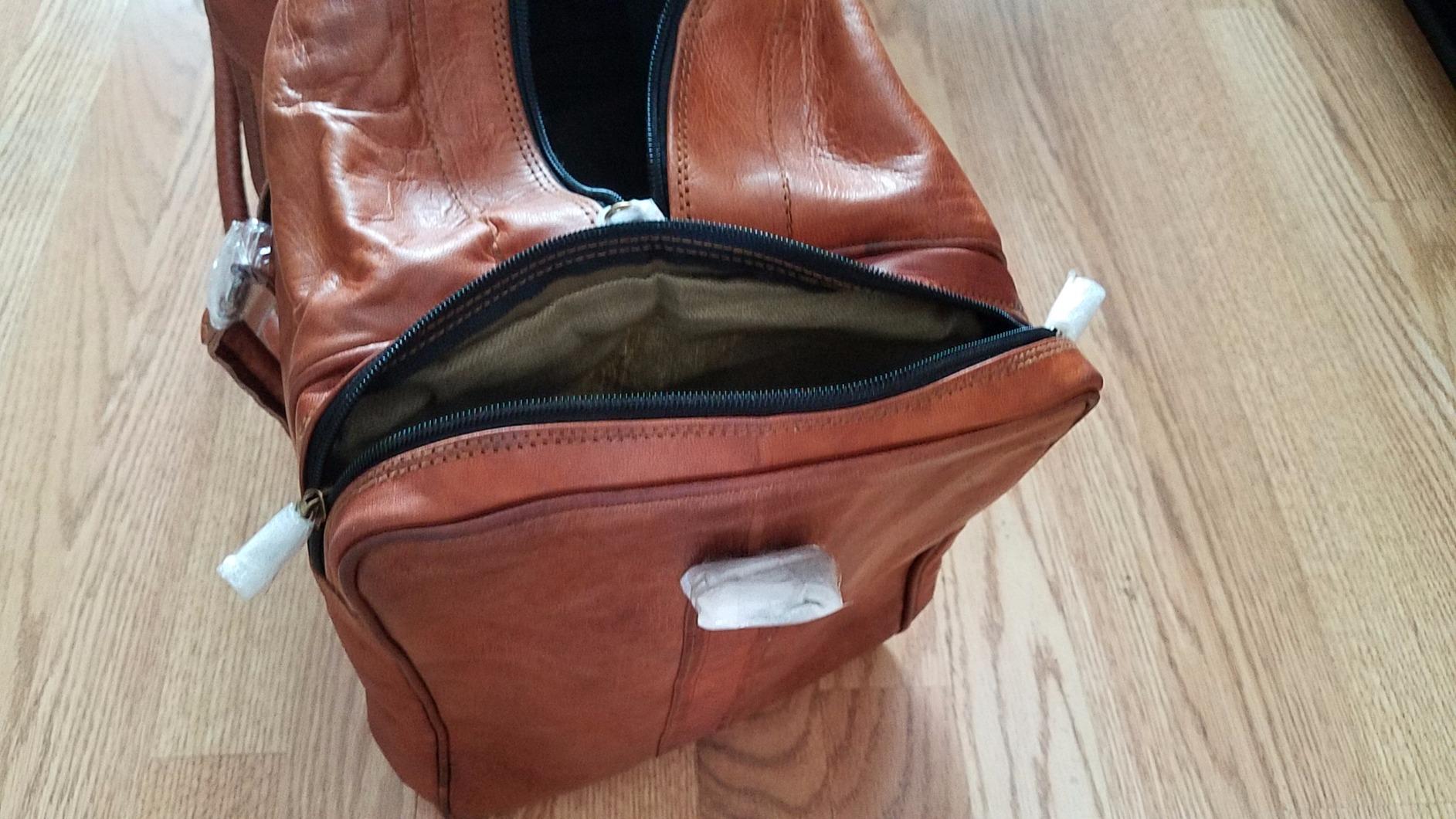 21 Inch Leather Travel Duffle Bag for Men & Women, Overnight Weekend Bag customer photo 2