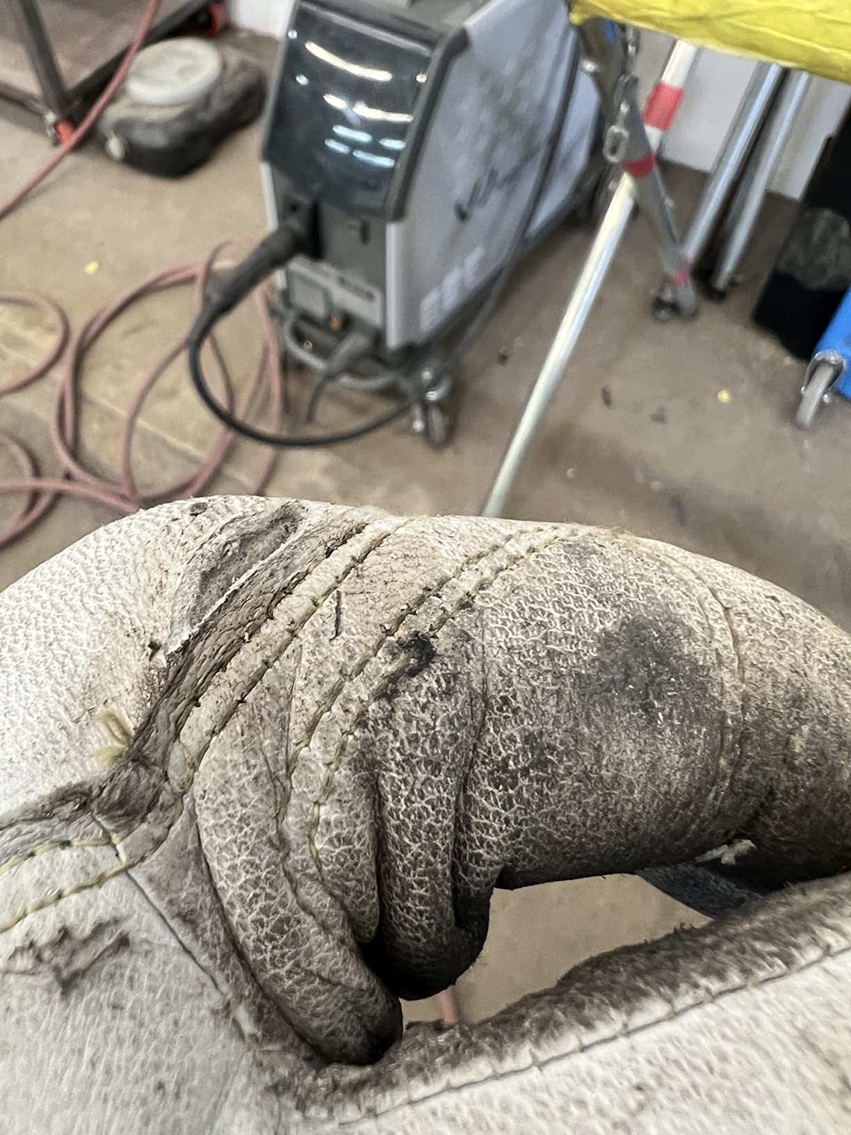 Miller Electric Miller 263354 Arc Armor TIG Welding Multitask Glove, Large customer photo 1