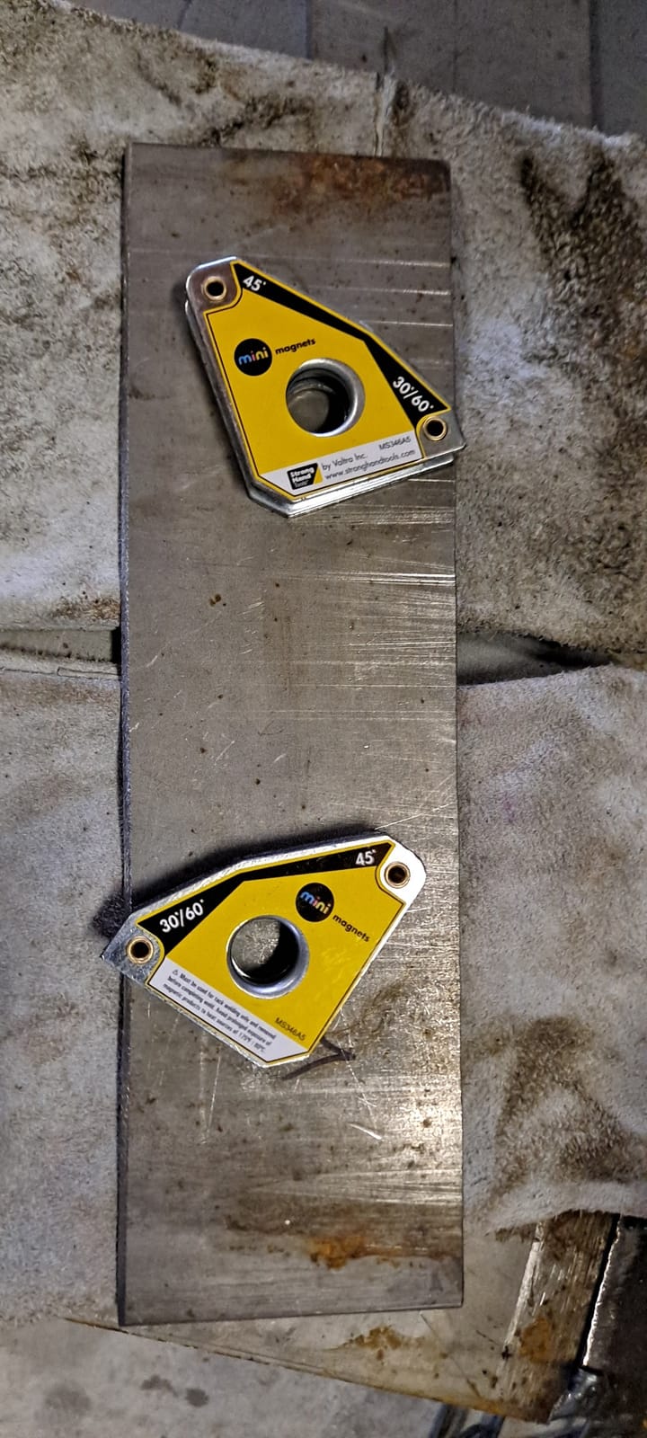 Mini Magnetic Squares, Size: 2.3”x2”x.6”, Angles: 30º/60º, 45º, 90º, light duty (Twin Set), MS346AT customer photo 2