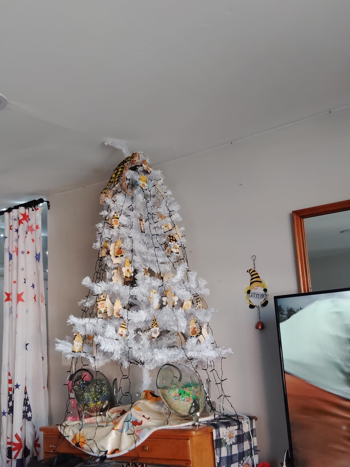 Best Choice Products Artificial Christmas Tree, 6ft Premium Unlit Hinged Design, Dense Branches Realistic Holiday Décor​ w/Easy Assembly, Base customer photo 1