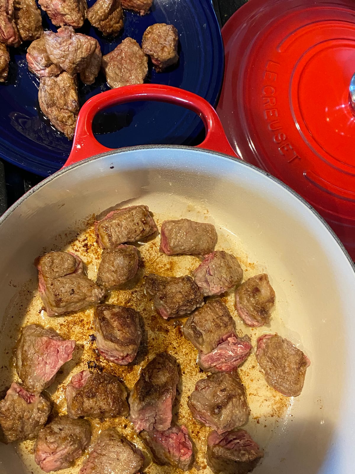 Le Creuset Round Wide Dutch Oven customer photo 2