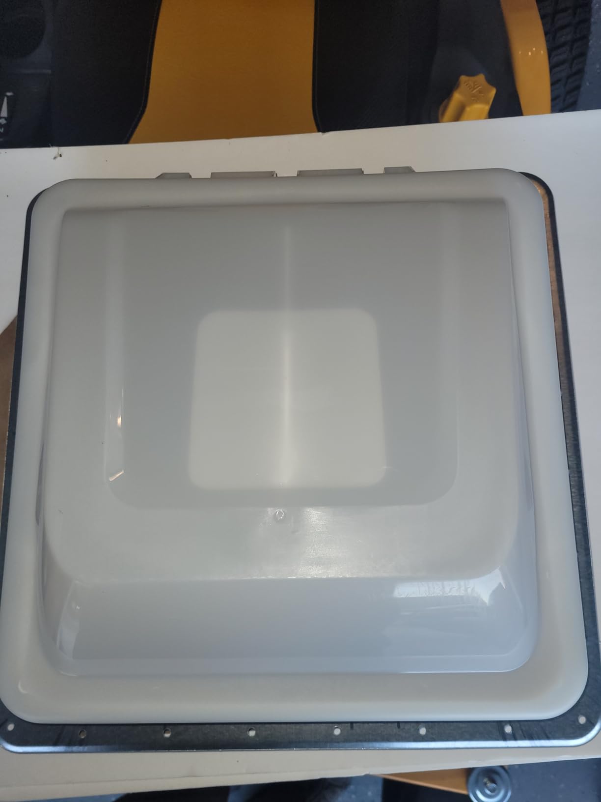 Ventline RV Roof Vent White w/ 12 Volt Fan, Putty & Screws¡­ customer photo 1