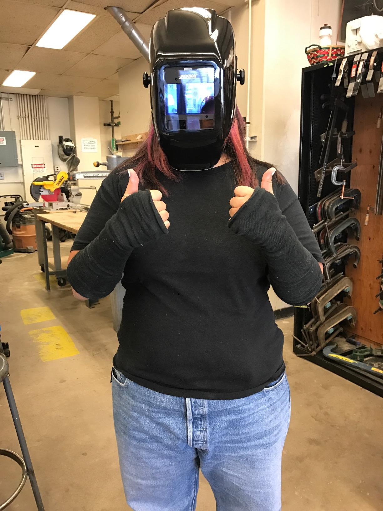 Jackson Safety Insight Auto Darkening Welding Helmet, ADF Hood - ANSI Z87.1 customer photo 1