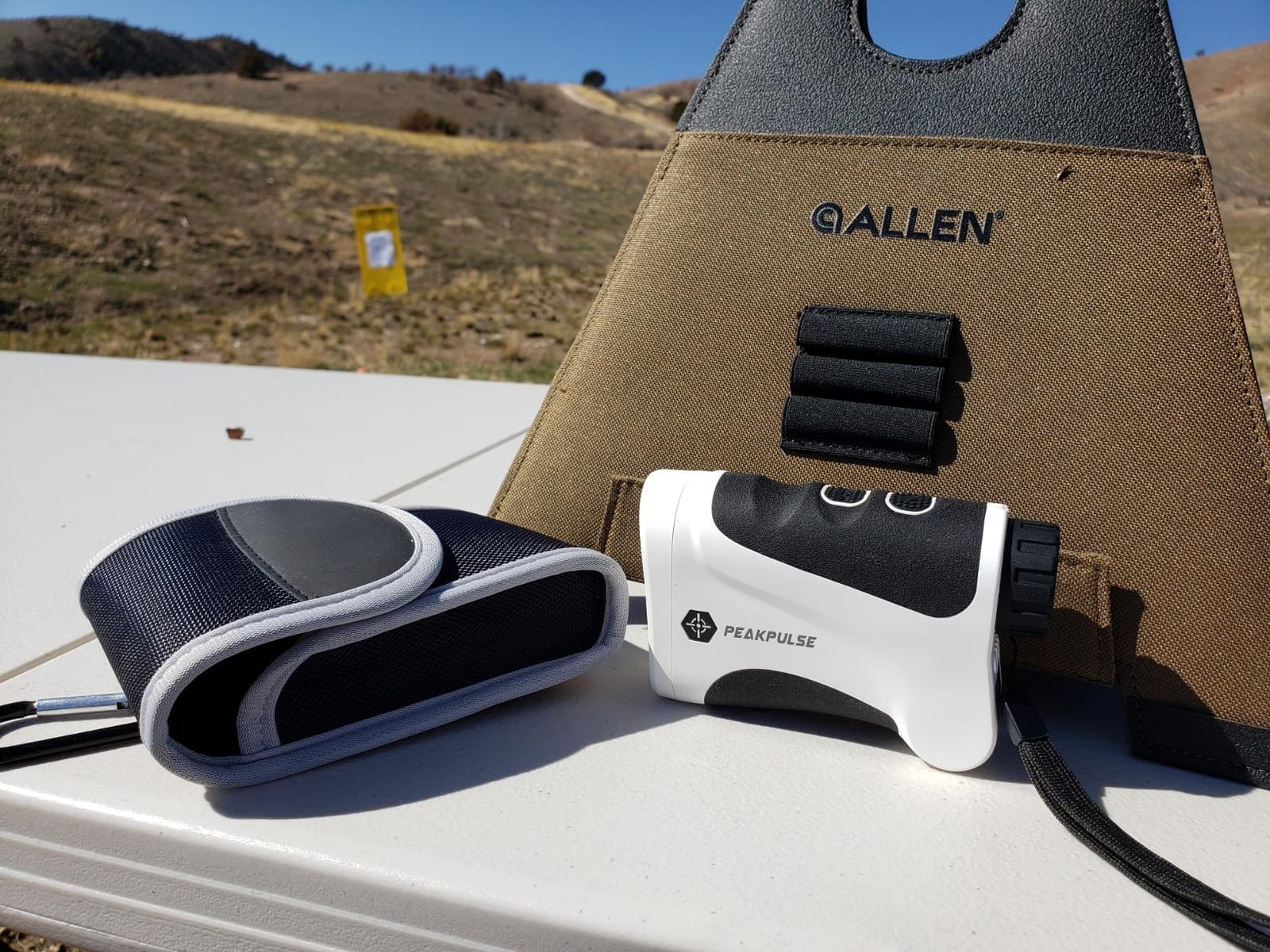 Golf Range Finder 650/1700 Yards 6X with Slope Switch for Golfer customer photo 2