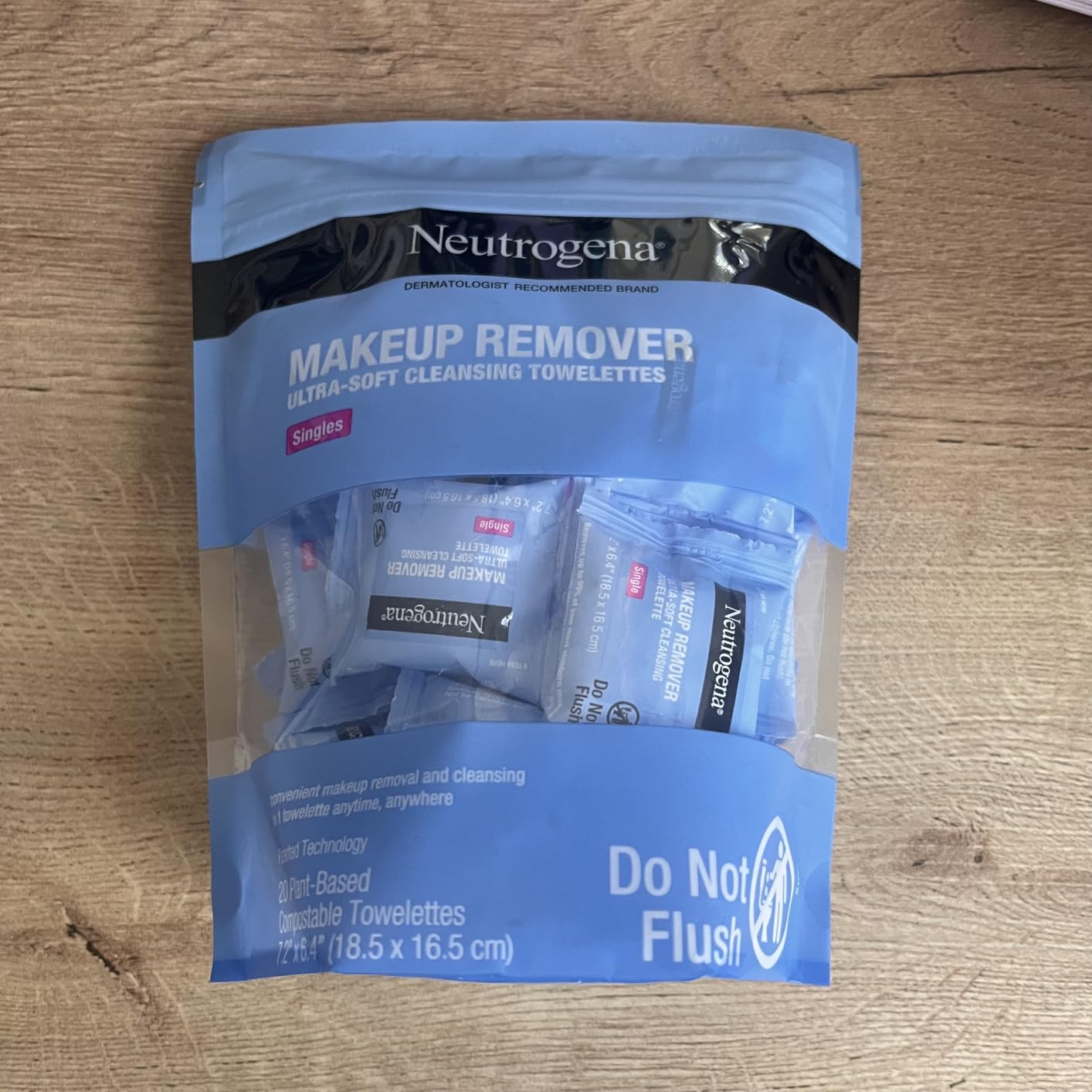 Neutrogena Remover Towelettes customer photo 1