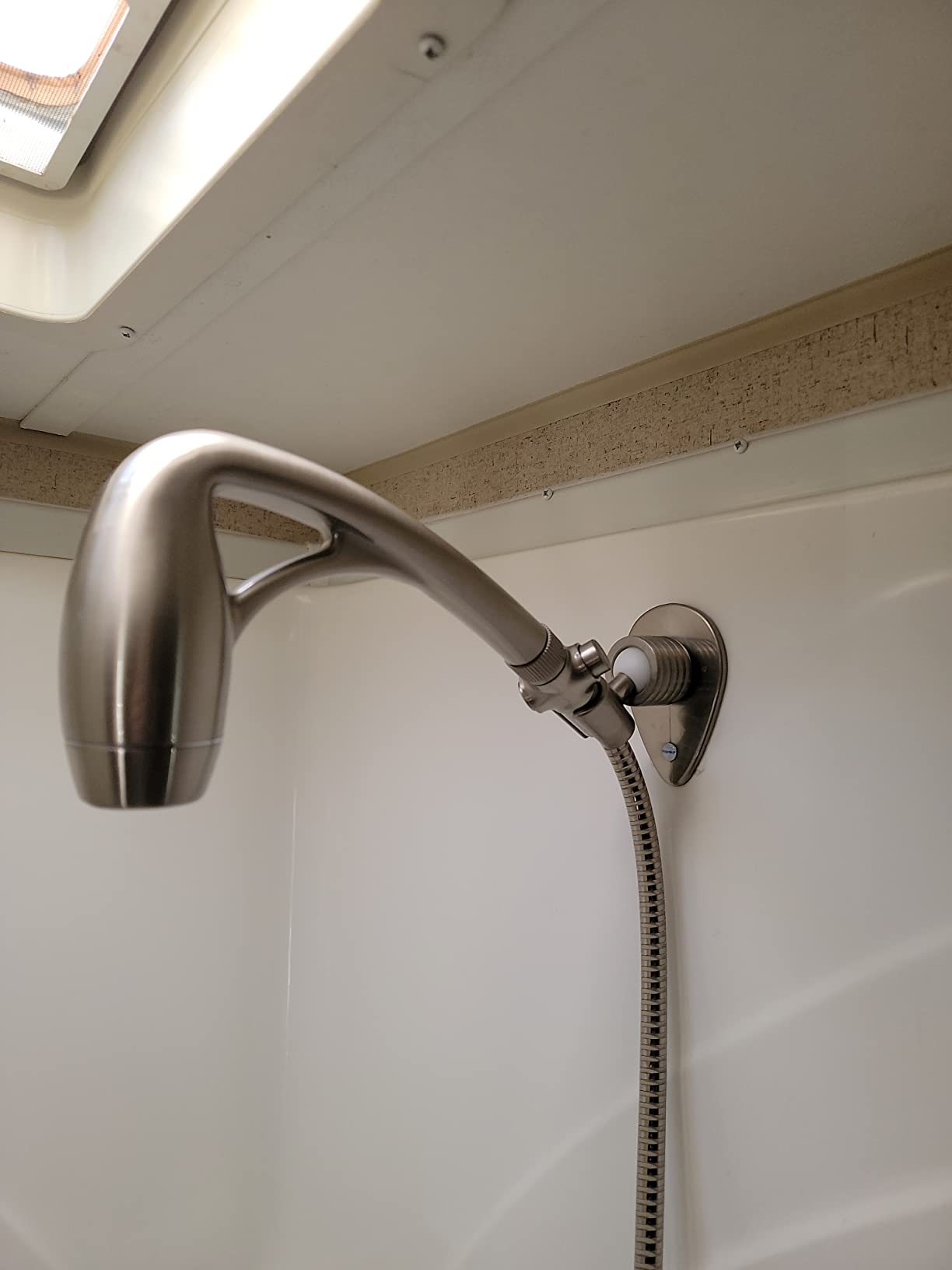 Oxygenics 26488 BodySpa RV Handheld Shower, Modern Style, 60-Inch Hose, Non-Stick Finish, 2 Settings, Limited customer photo 1