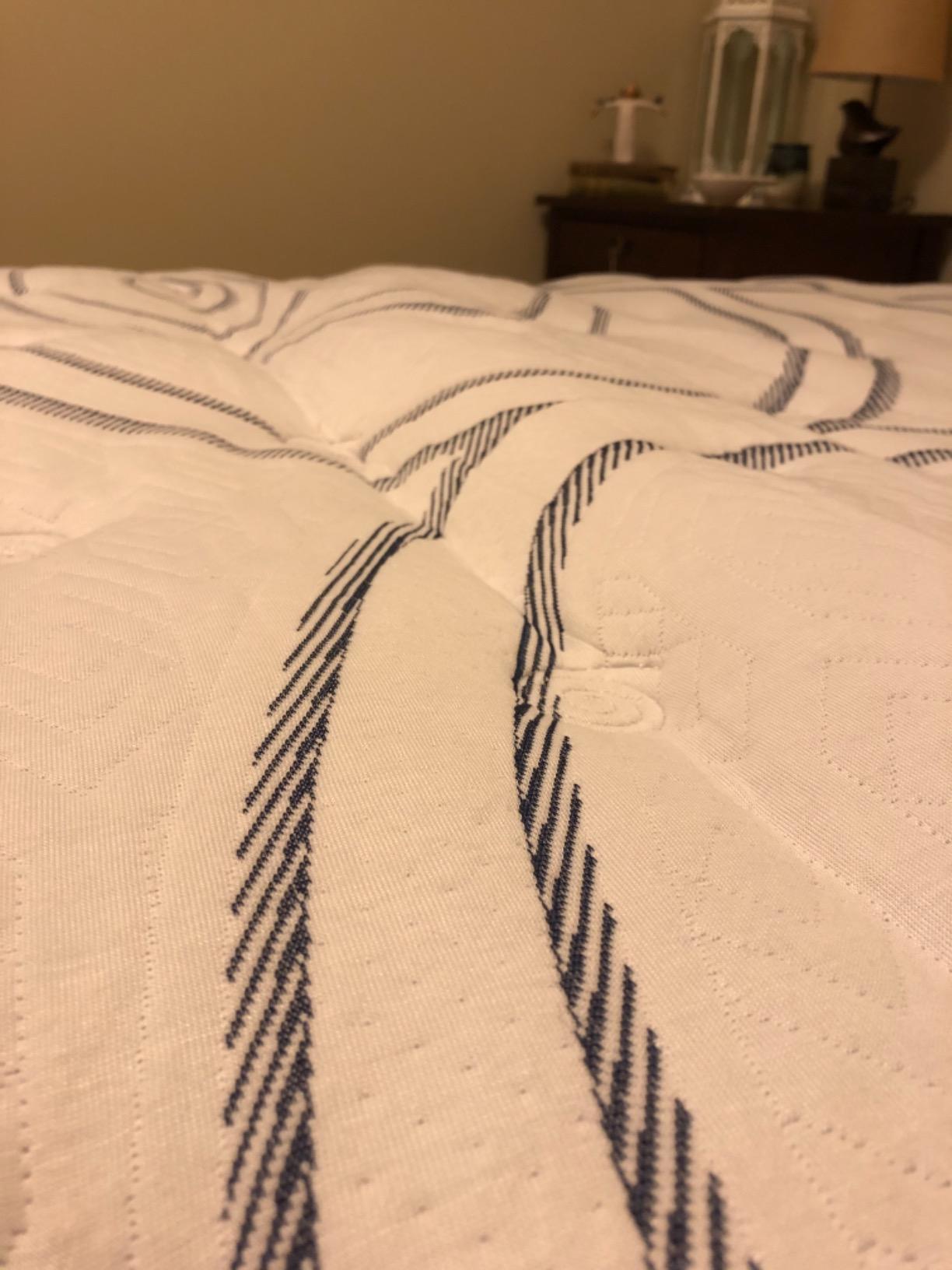 Vibe Quilted Hybrid 12-Inch customer photo 2