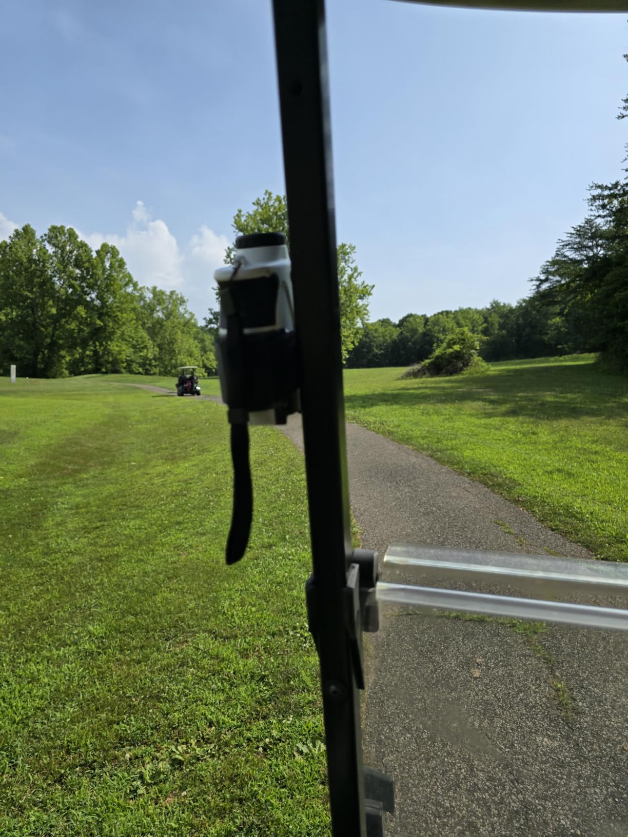 ZOEA Magnetic Rangefinder Mount Strap for Golf Cart Railing, Adjustable Rangefinder Mount/Holder/Strap/Band with Strong Magnet Securely Attach to Most Rail/Bar/Frame of Golf Cart customer photo 1