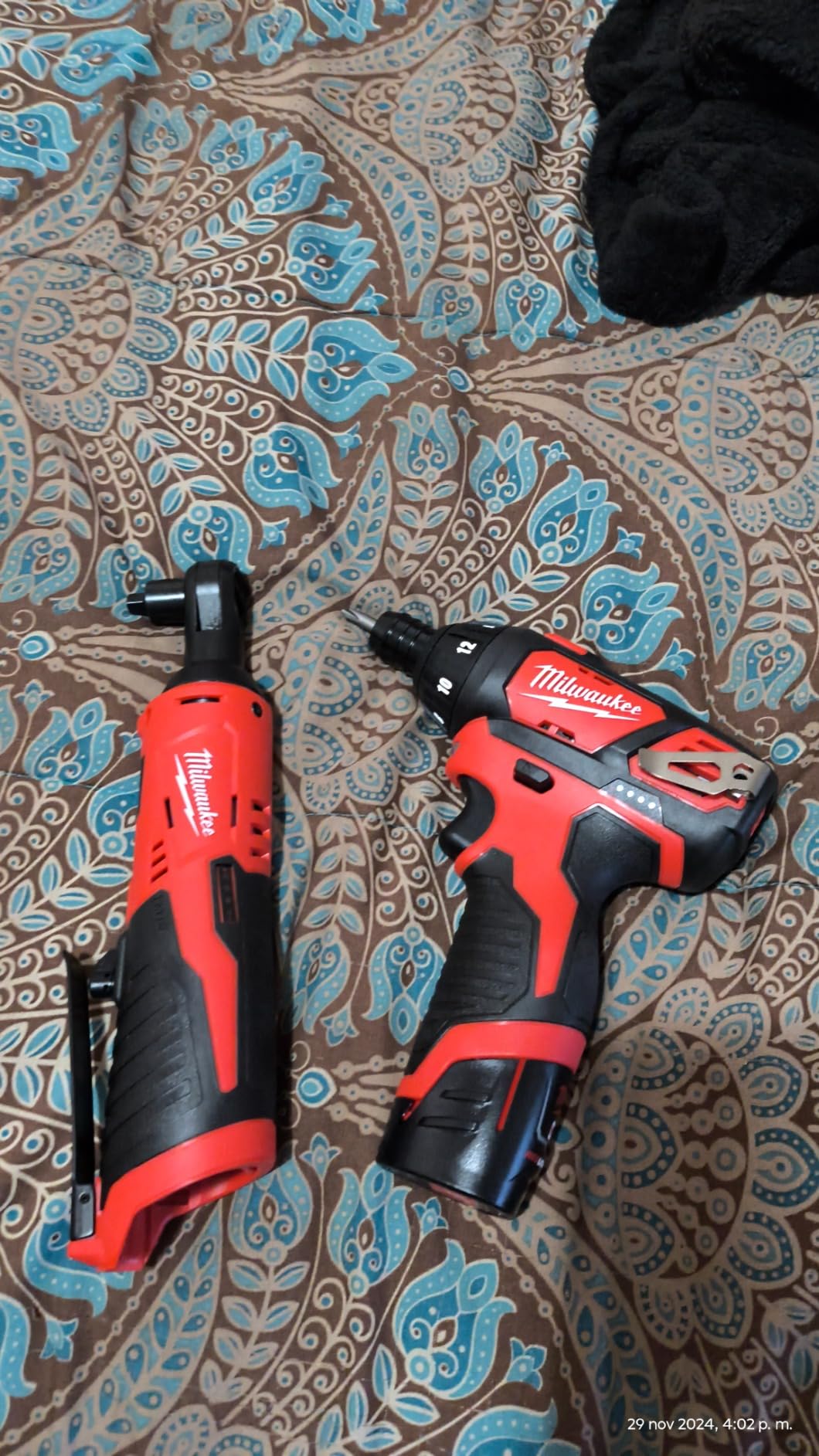 Milwaukee M12 12-Volt Lithium-Ion Cordless 3/8 in. Ratchet and Screwdriver Combo Kit (2-Tool) with Battery, Charger, Tool Bag customer photo 2