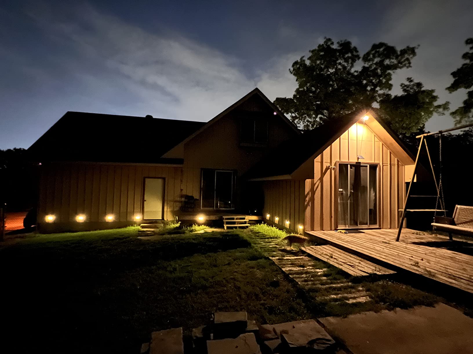 Solar Flood Lights Outdoor 3000K for Wall, House, Porch, Shed customer photo 2