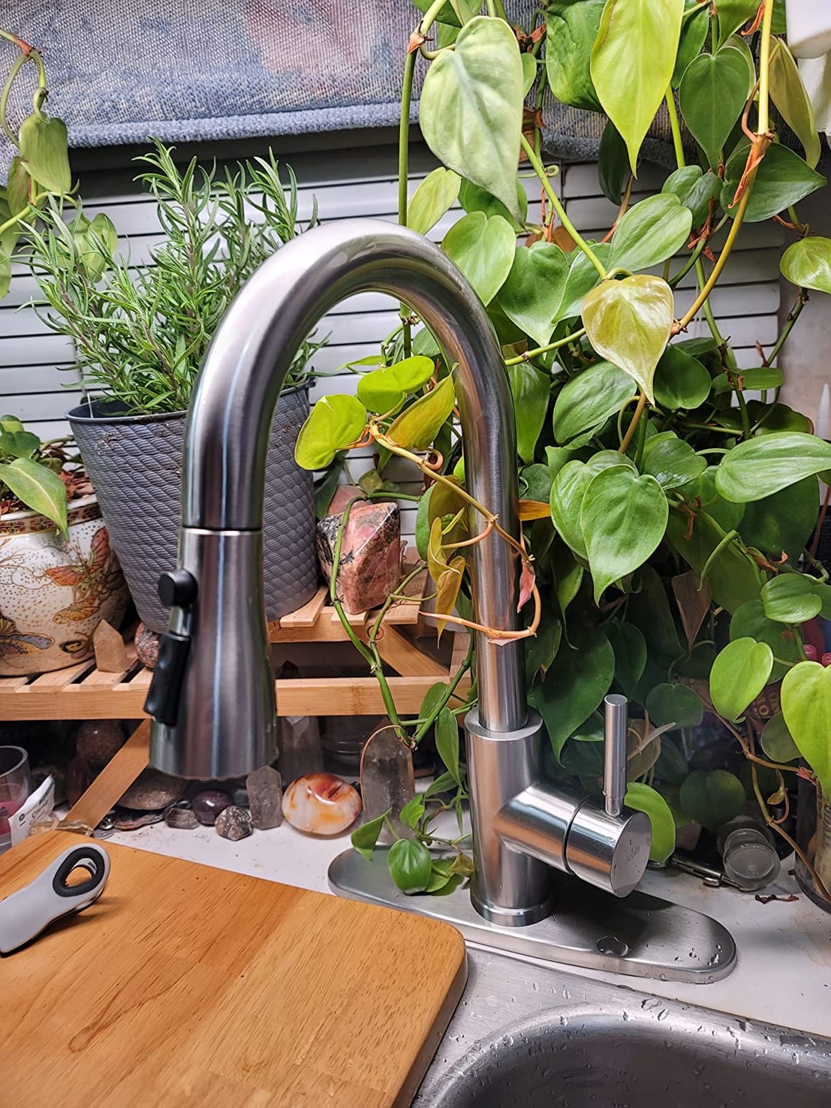 Arofa Kitchen Faucet with Pull Down Sprayer, Single Handle, Brushed Nickel customer photo 1