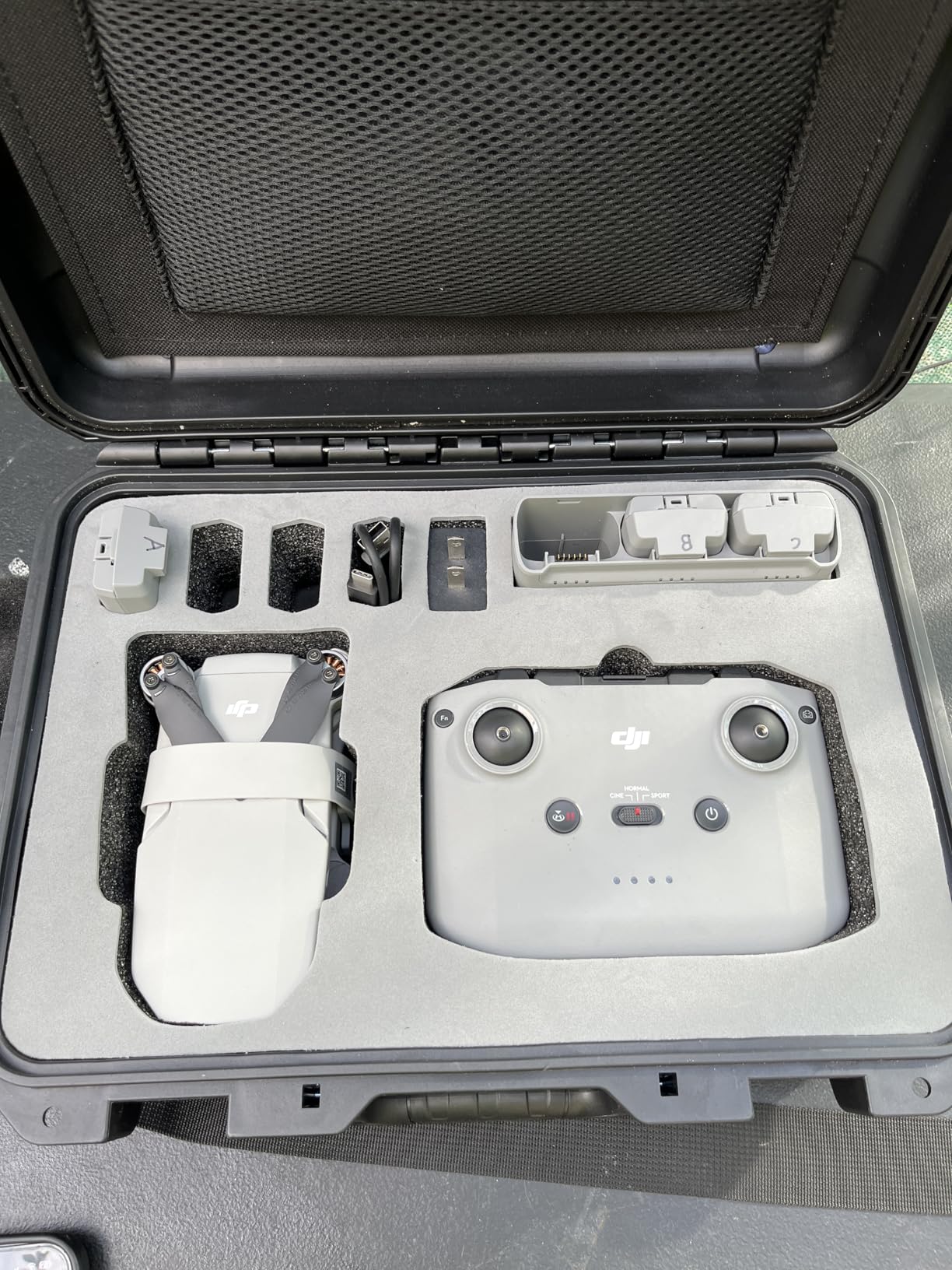 INNVO Waterproof Hard Carrying Case for DJI Mini 4K / Mini 2 & 2SE Black customer photo 2