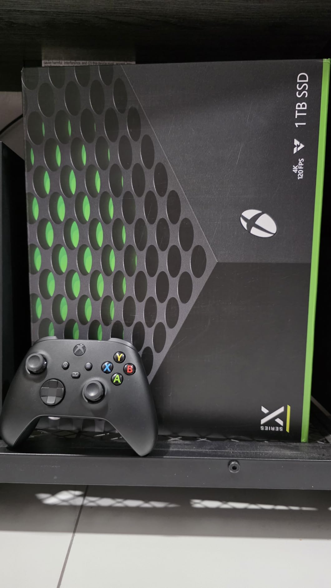 Xbox Series X | Disc Gaming Console | 1TB SSD customer photo 2