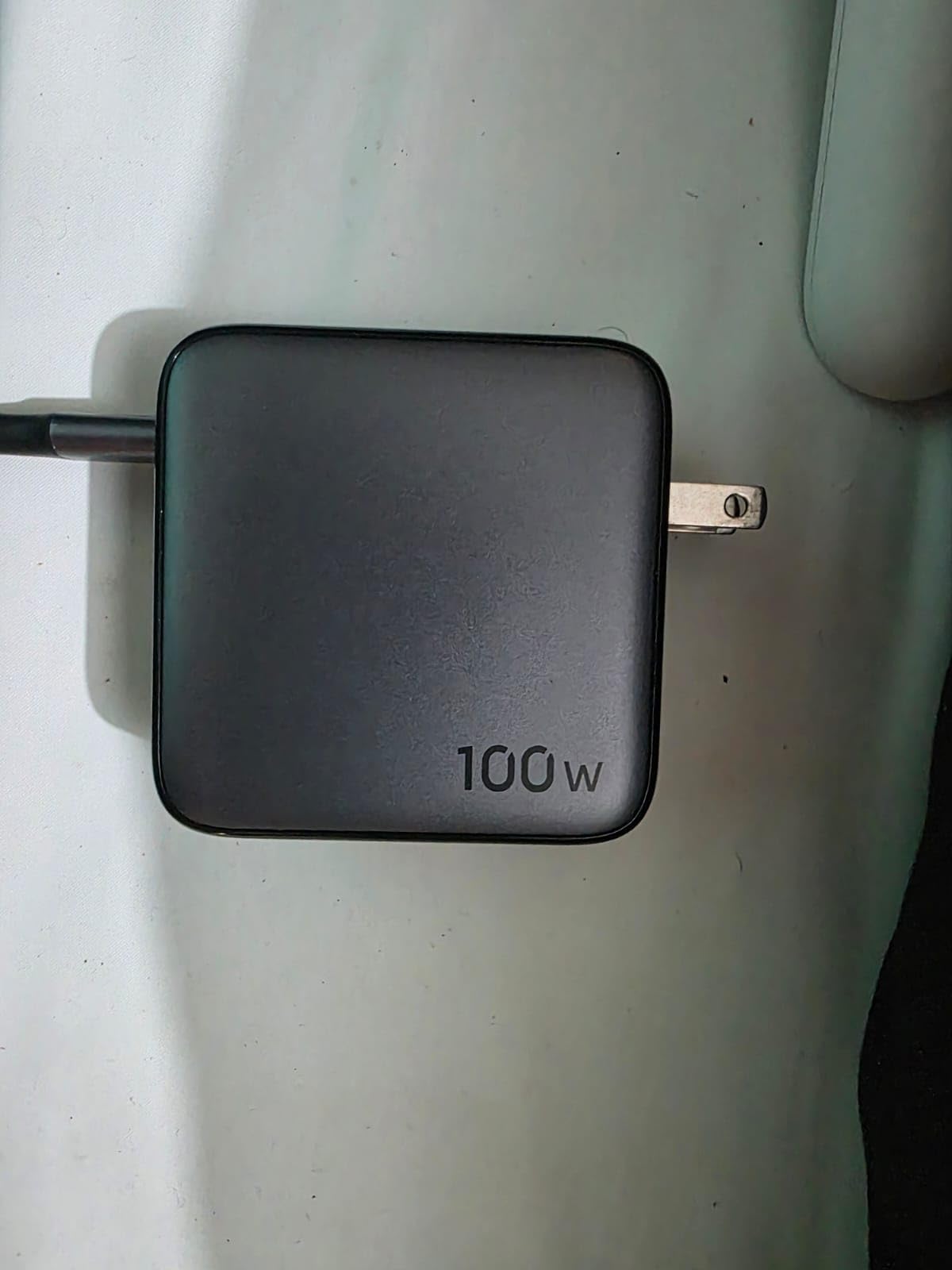 UGREEN Nexode 100W GaN USB C Charger, 4-Port Fast Laptop Charger customer photo 2