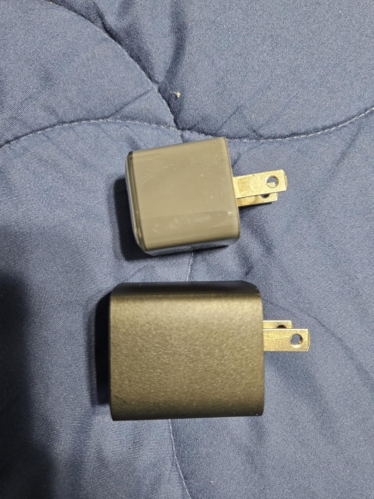 Anker USB C Charger Block 20W (Nano Pro), PIQ 3.0 Compact Fast Charger for iPhone 17/16/15/14/13 Series, Galaxy, Pixel 4/3, iPad (Cable Not Included) customer photo 1